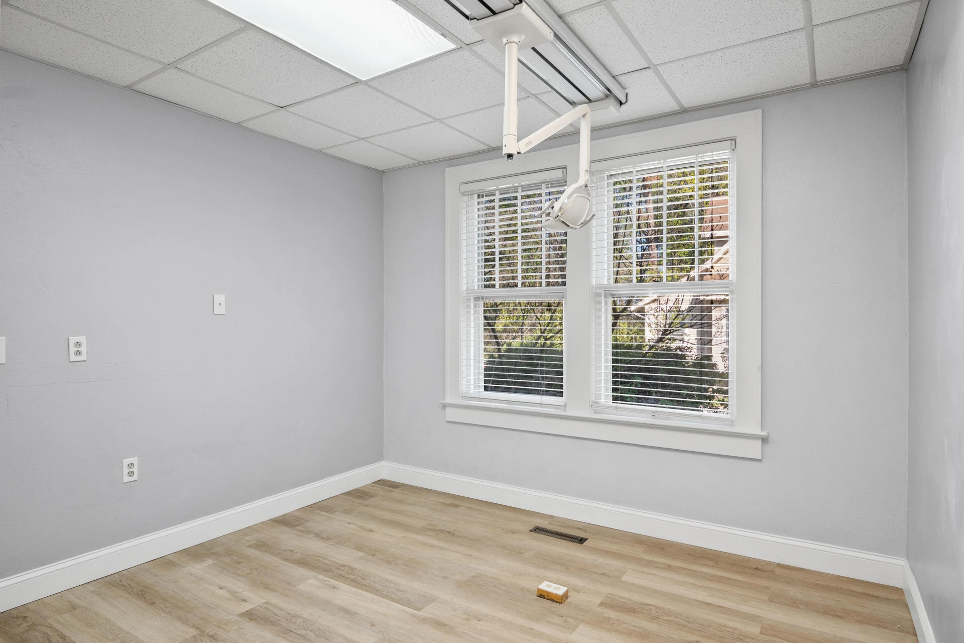 614 South Main ST - Photo 13