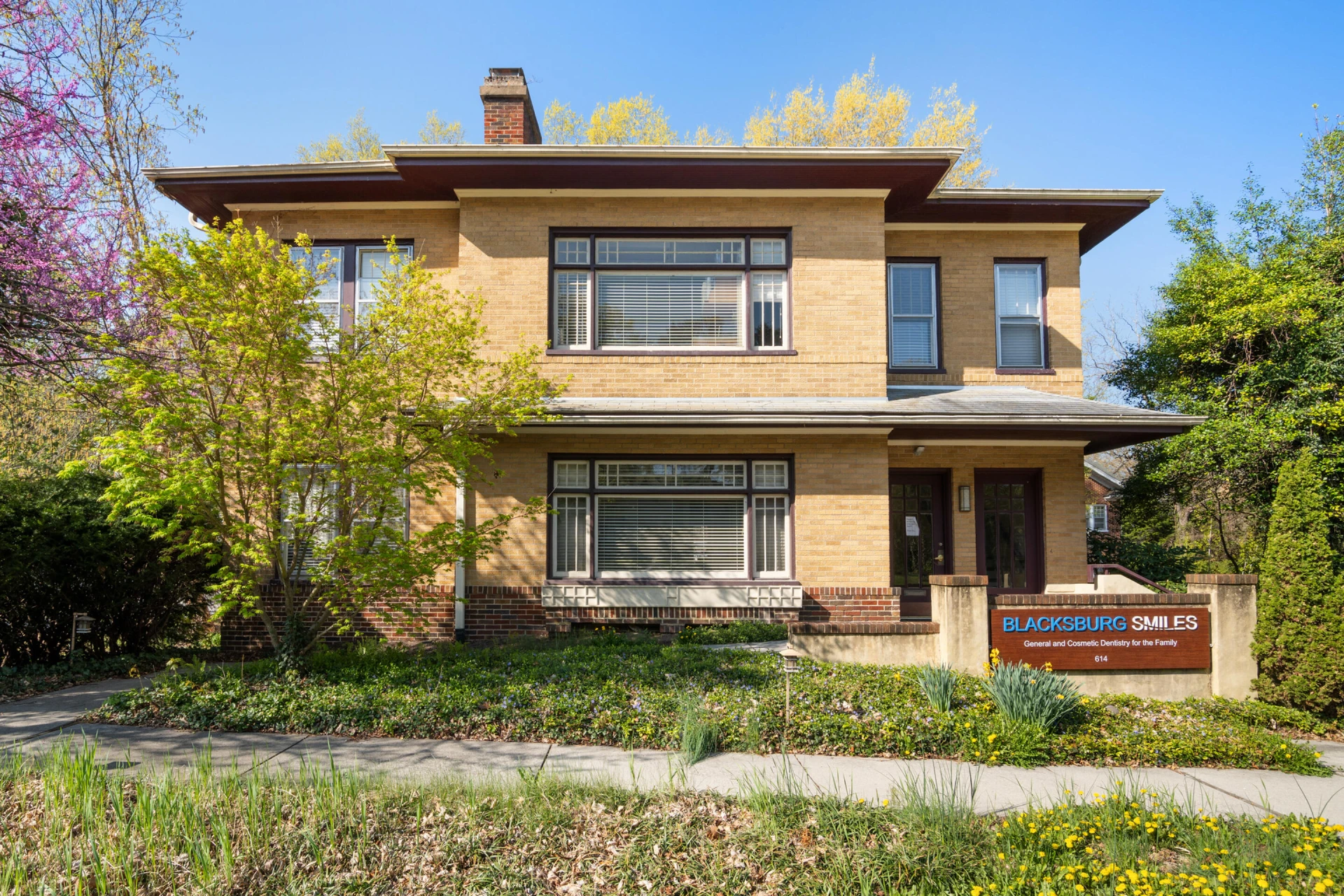 614 South Main ST - Photo 2