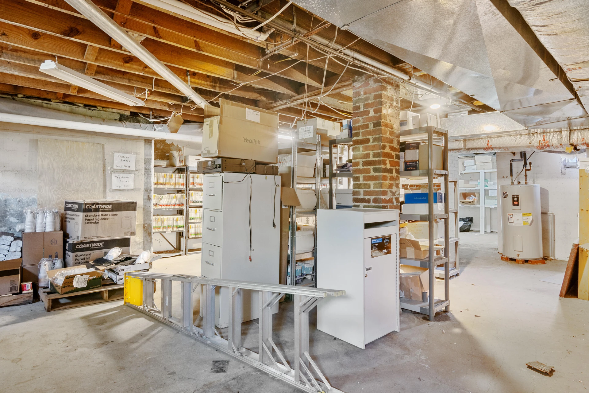 614 South Main ST - Photo 41
