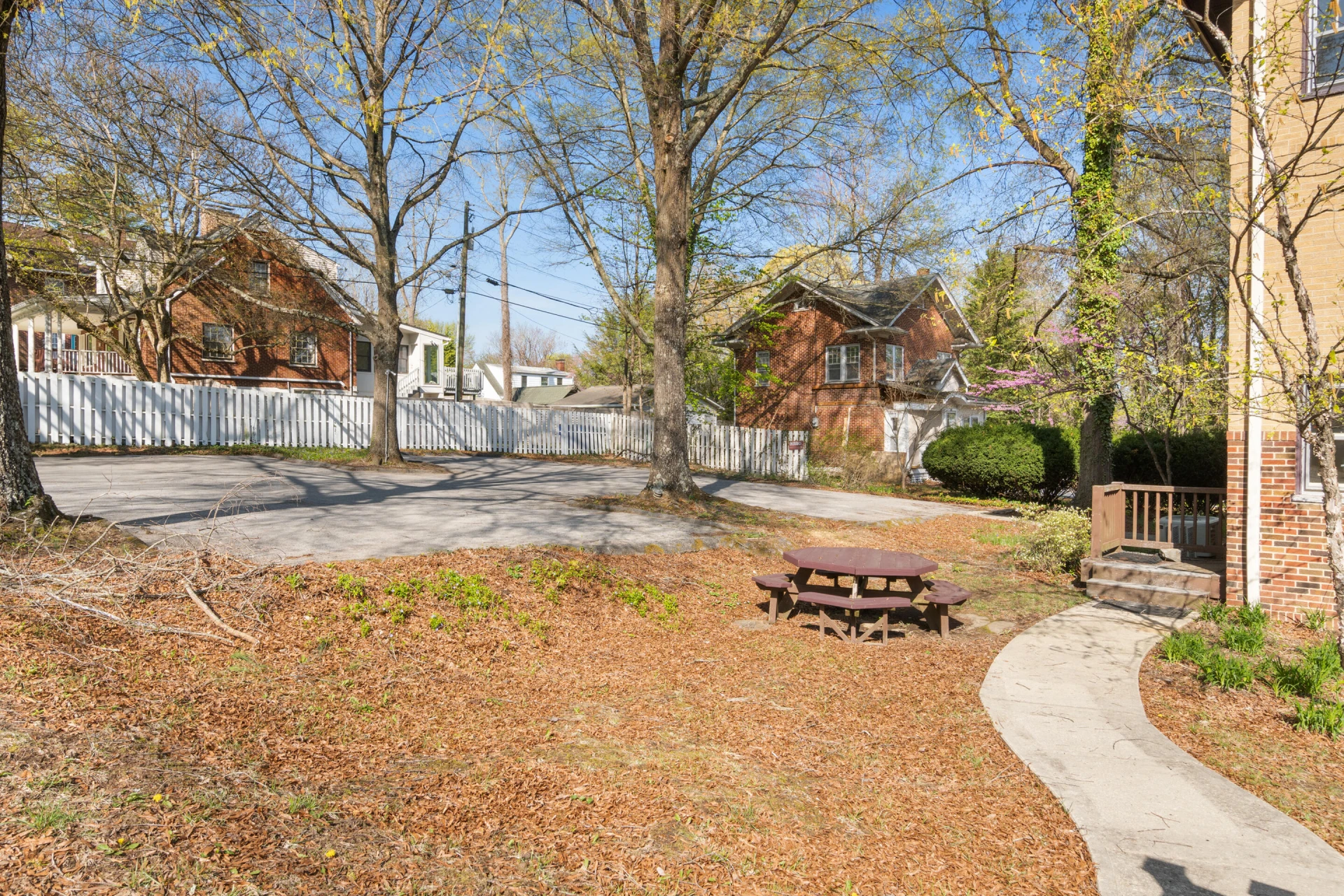 614 South Main ST - Photo 51