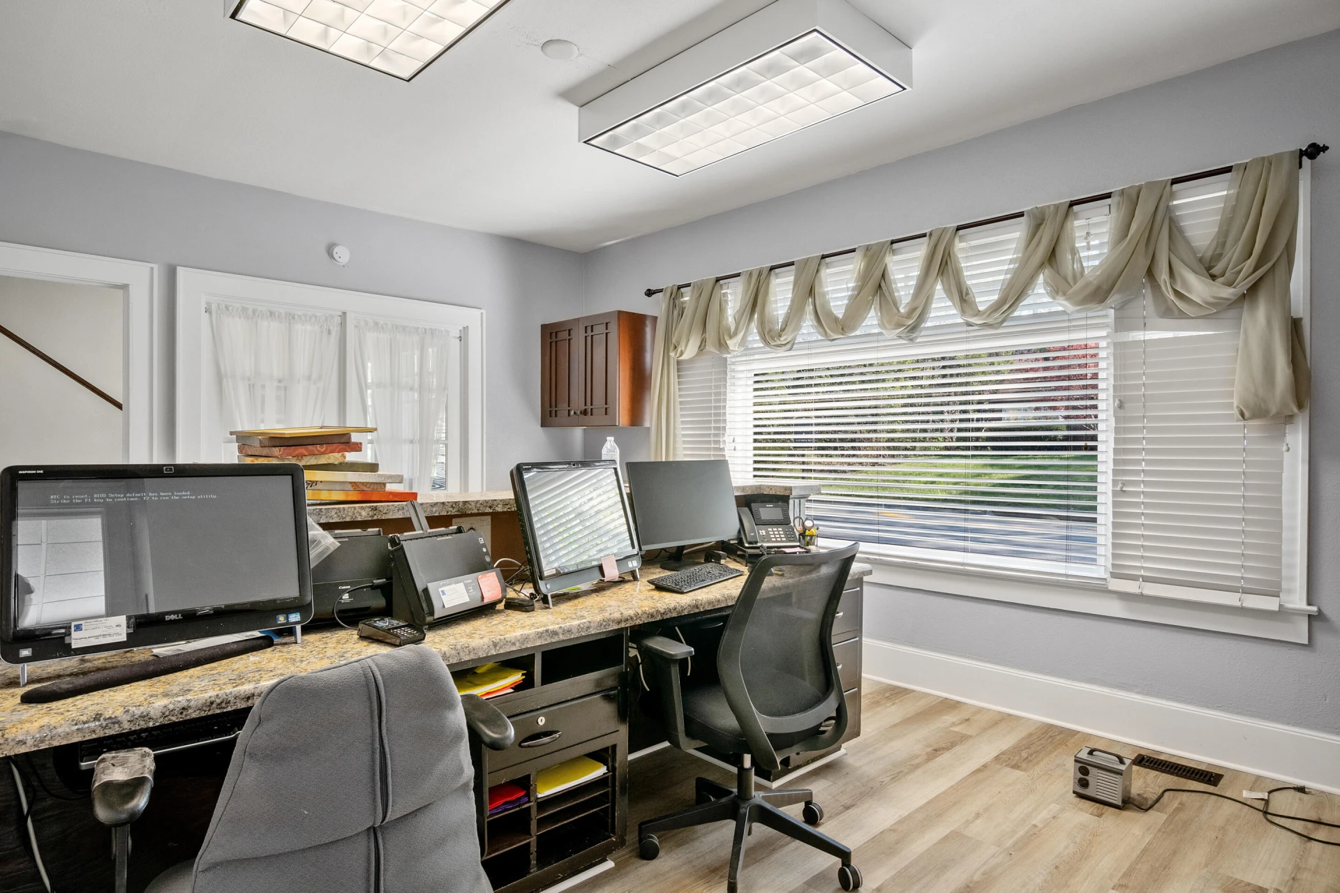 614 South Main ST - Photo 9