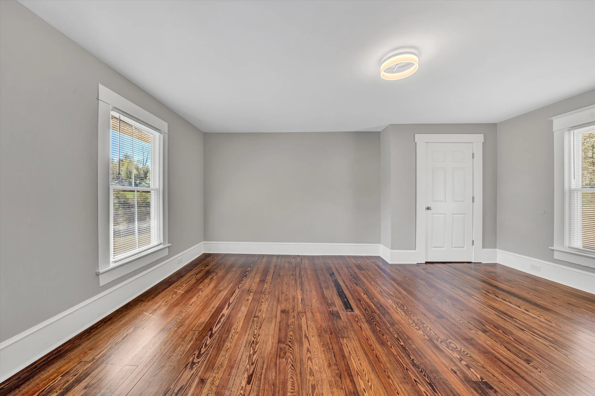 319 Trinity RD - Photo 31
