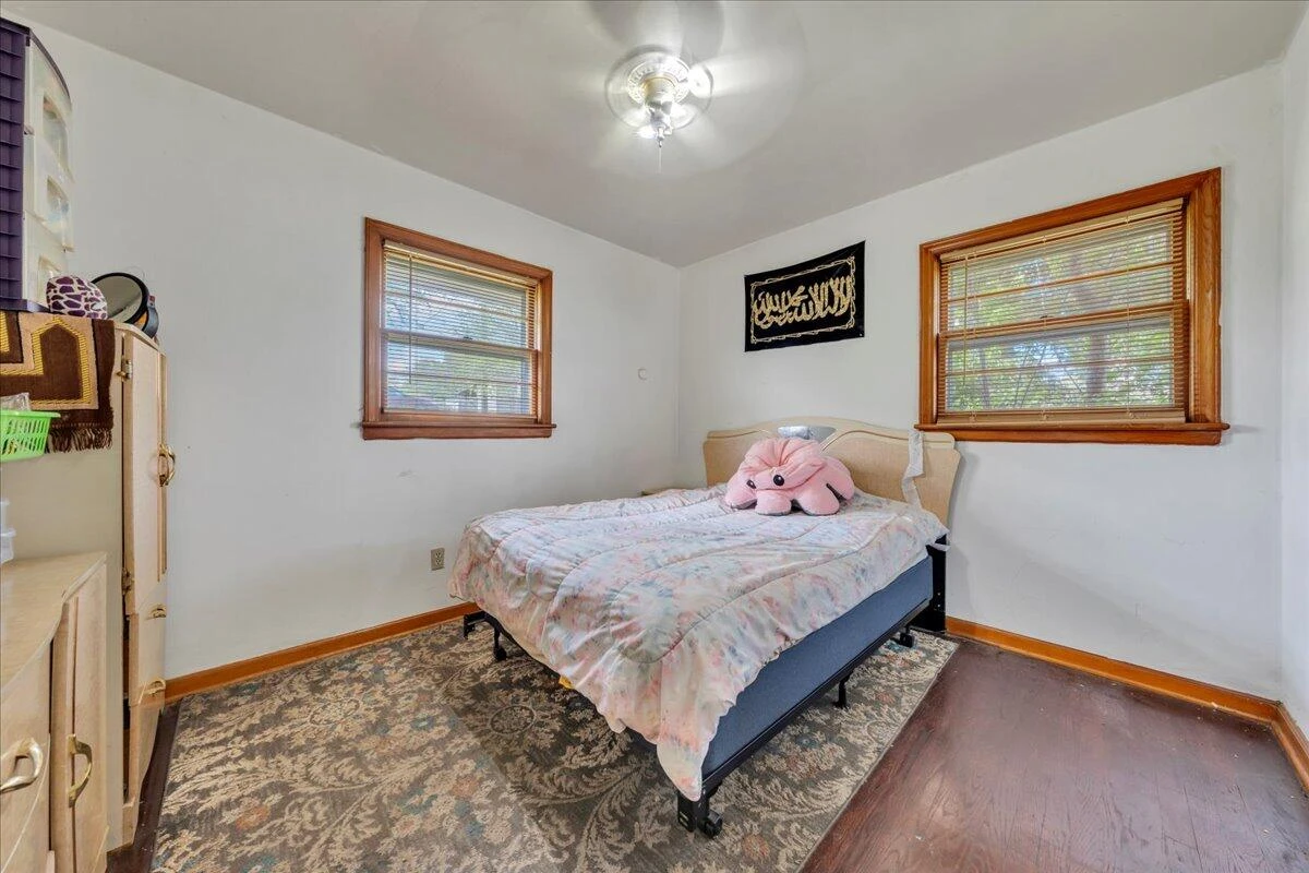 3724 Plantation RD NE - Photo 9