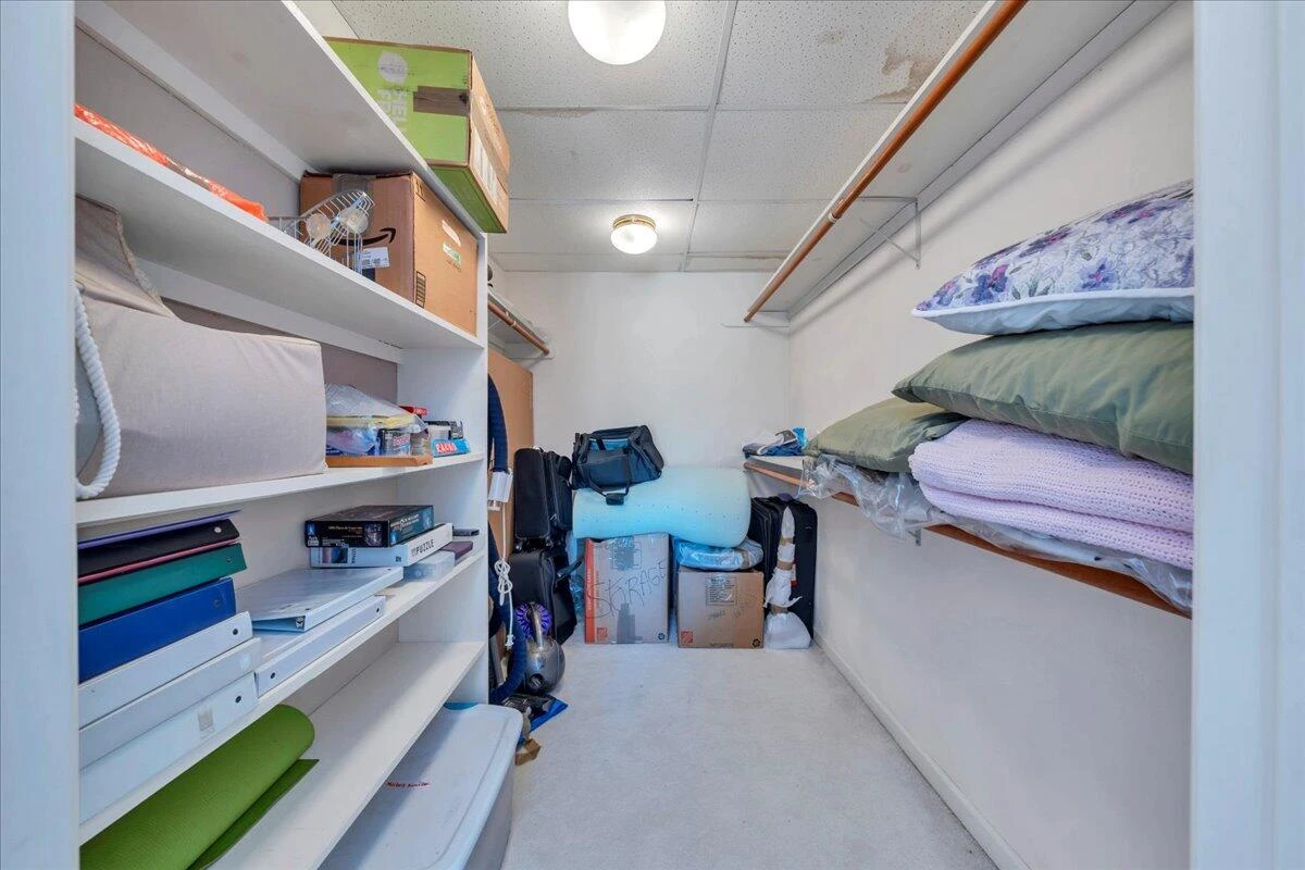 270 Forest Edge RD - Photo 44
