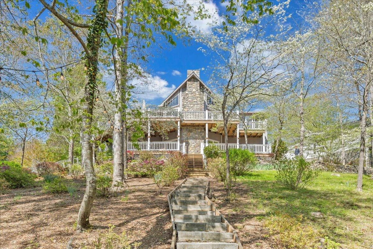270 Forest Edge RD - Photo 5