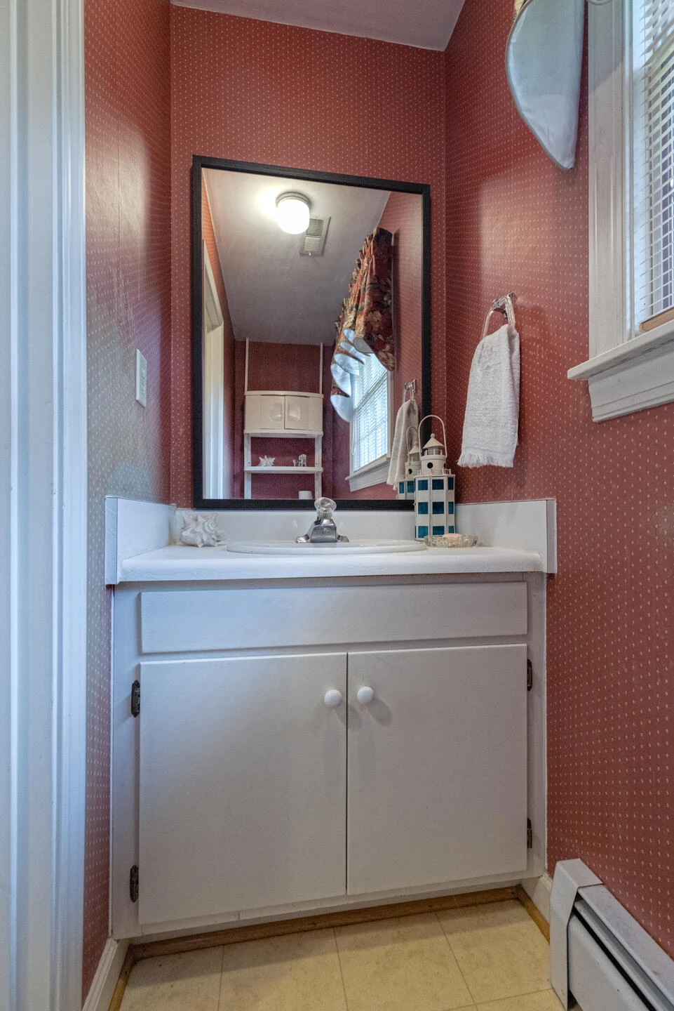 1615 Deyerle RD SW - Photo 14