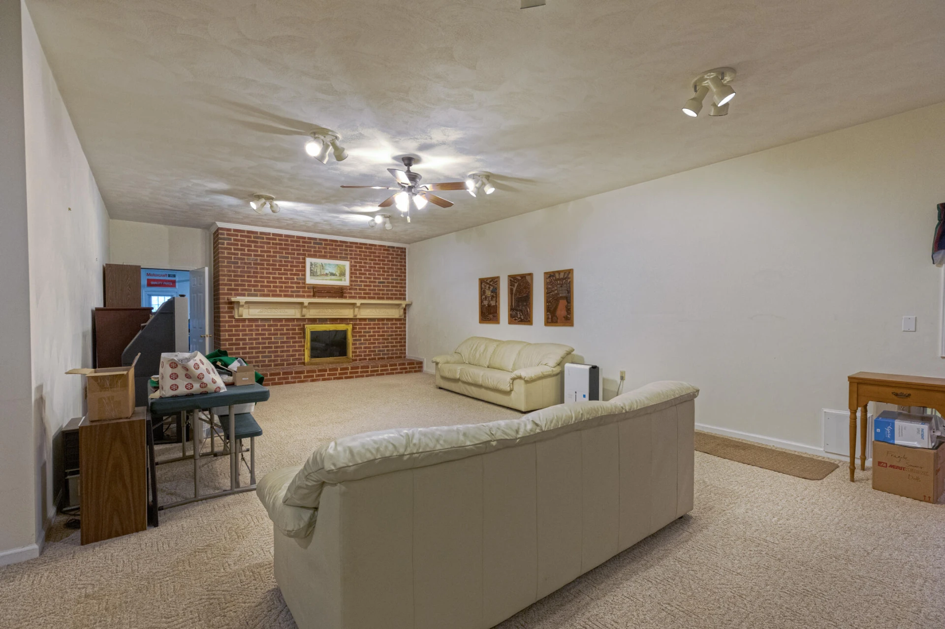 1615 Deyerle RD SW - Photo 24