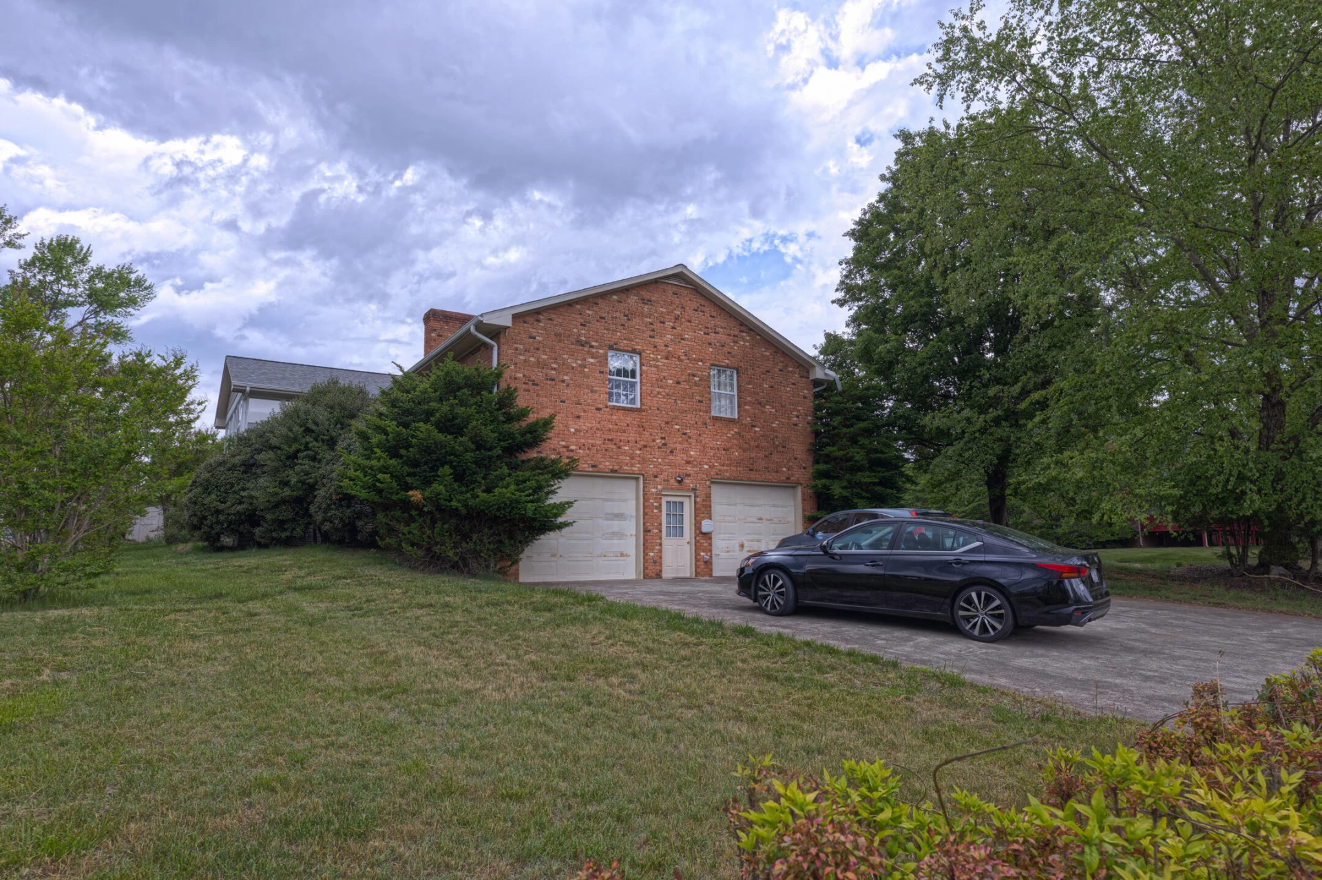 1615 Deyerle RD SW - Photo 34