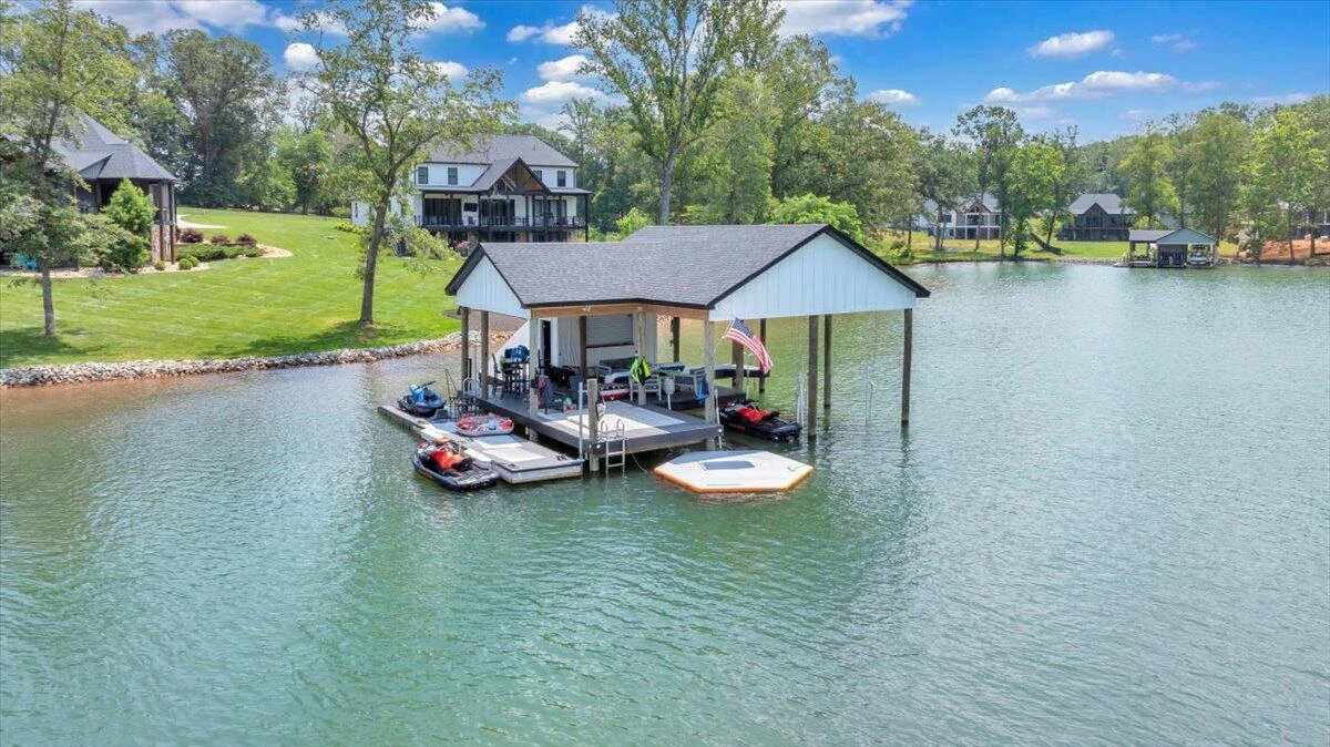 211 Big Cove DR - Photo 96