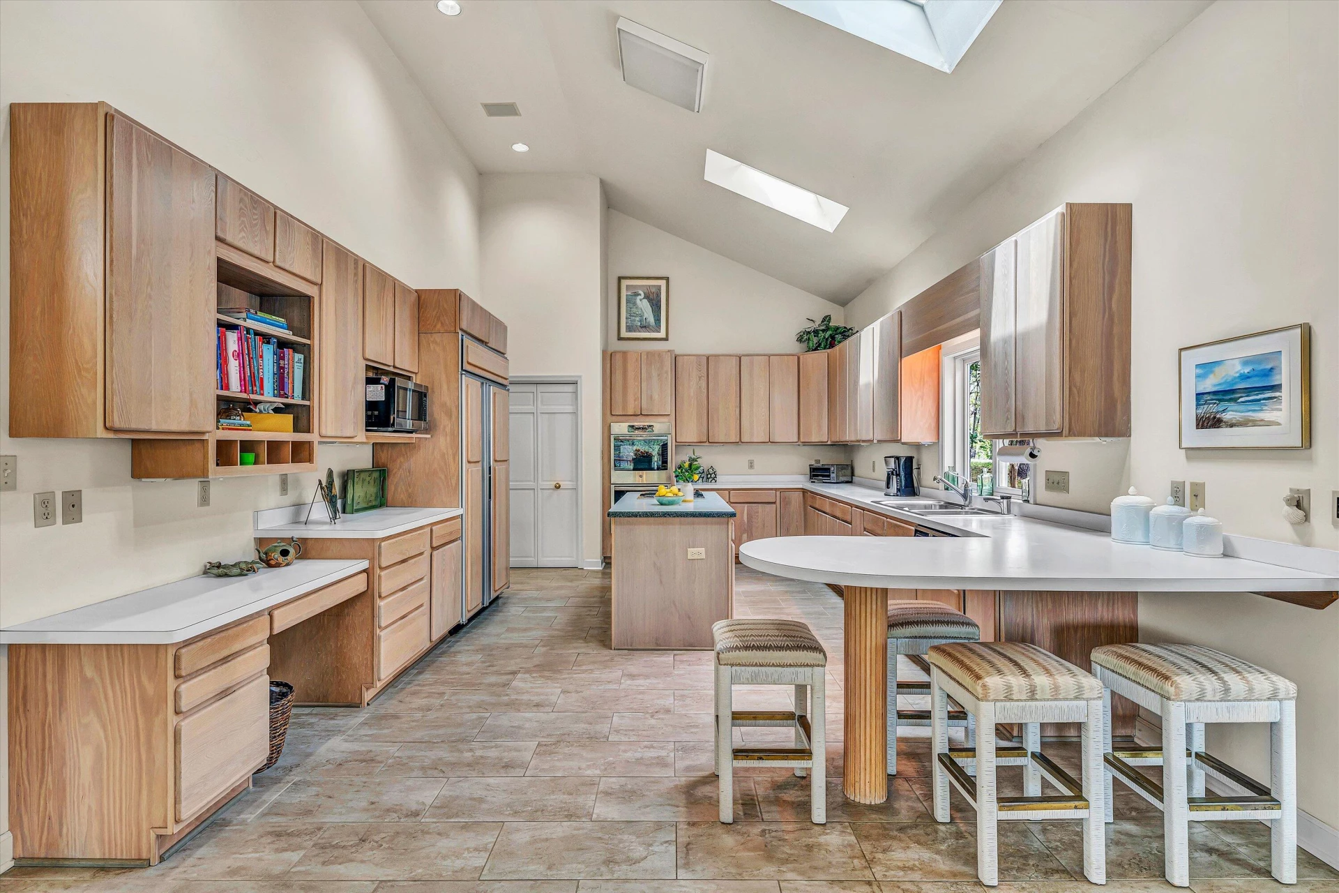 620 Winding Waters DR - Photo 20