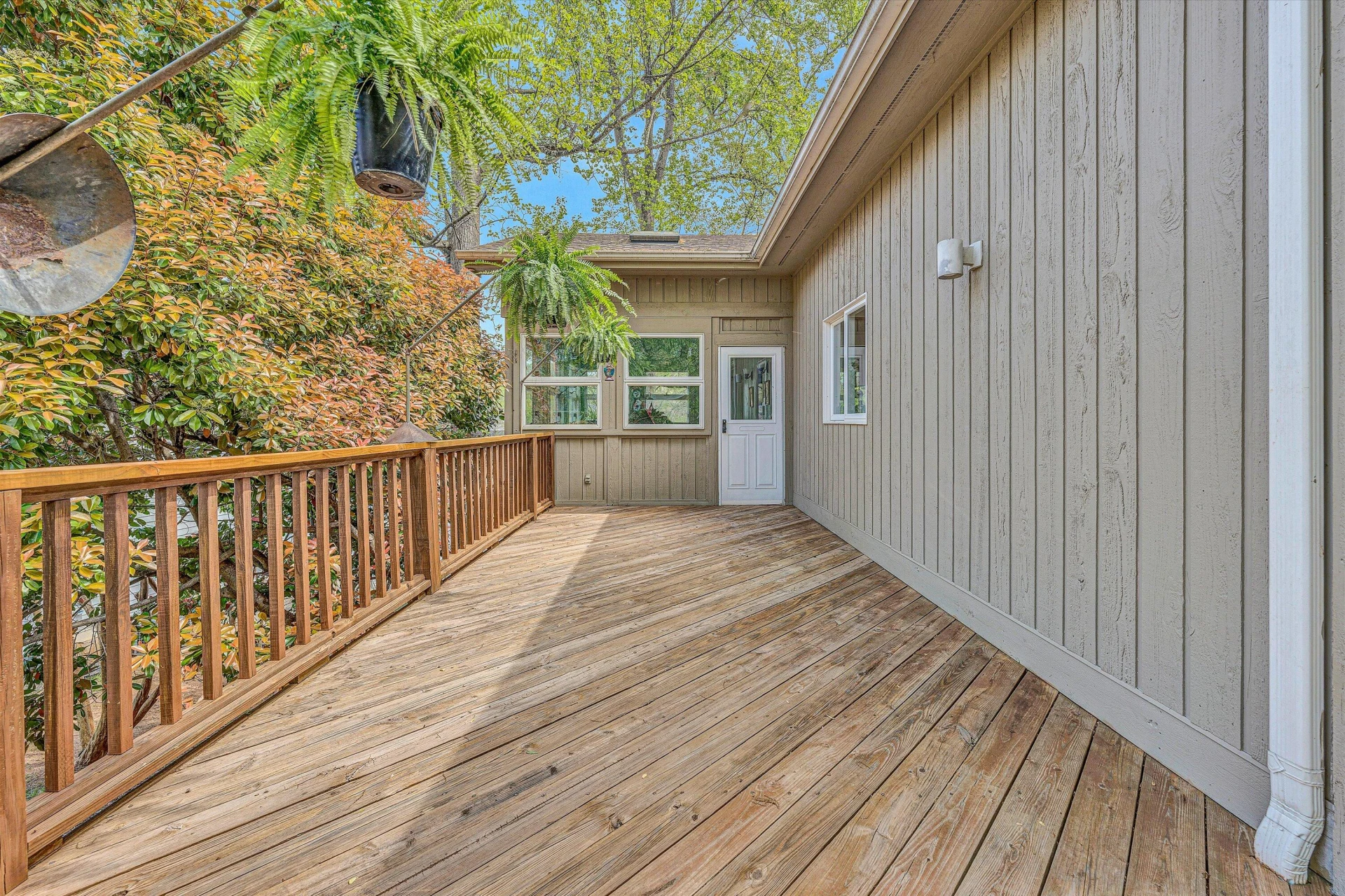 620 Winding Waters DR - Photo 35