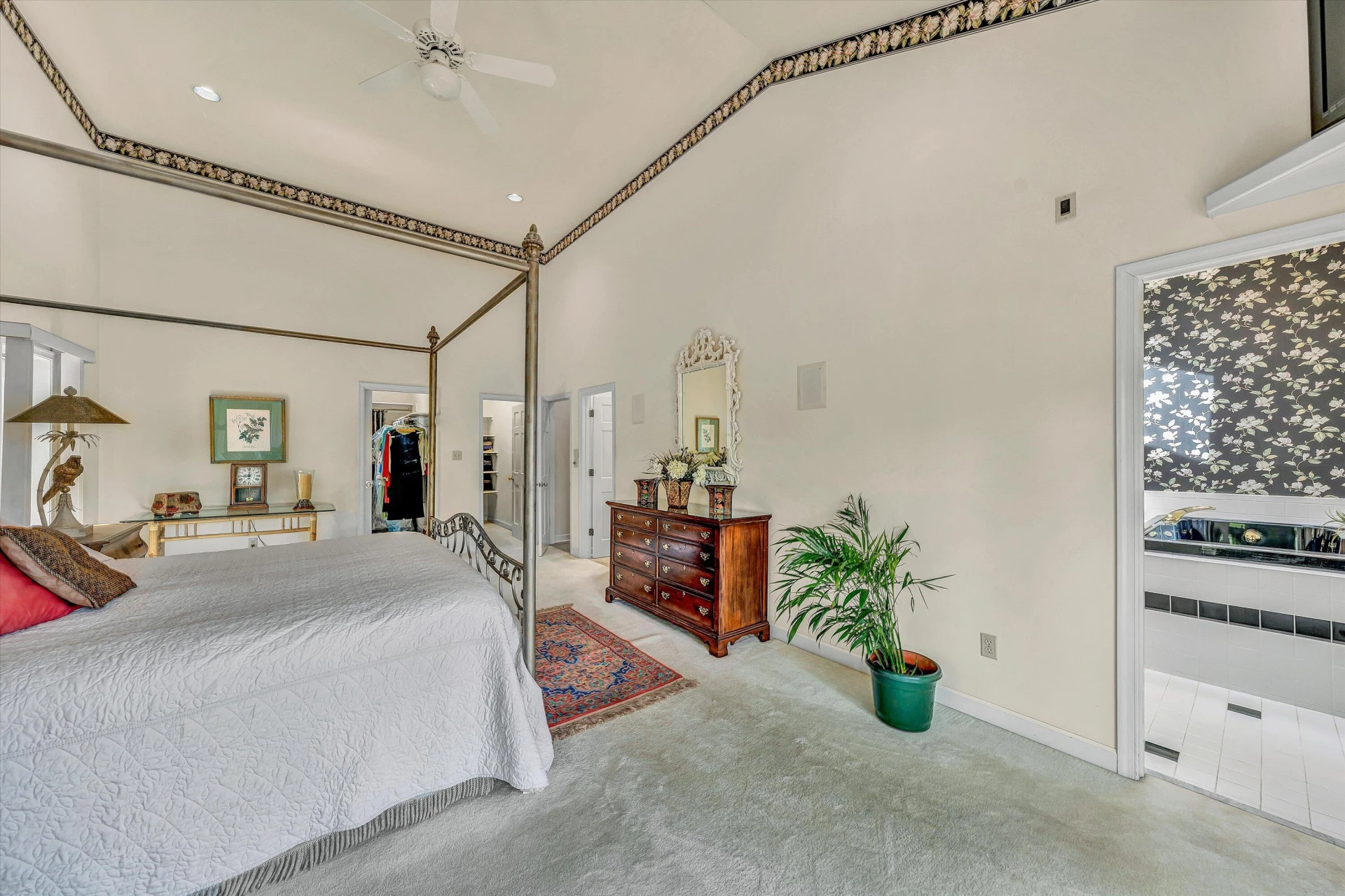 620 Winding Waters DR - Photo 43