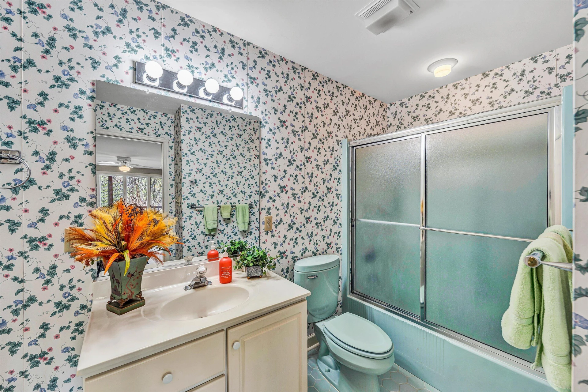 620 Winding Waters DR - Photo 56