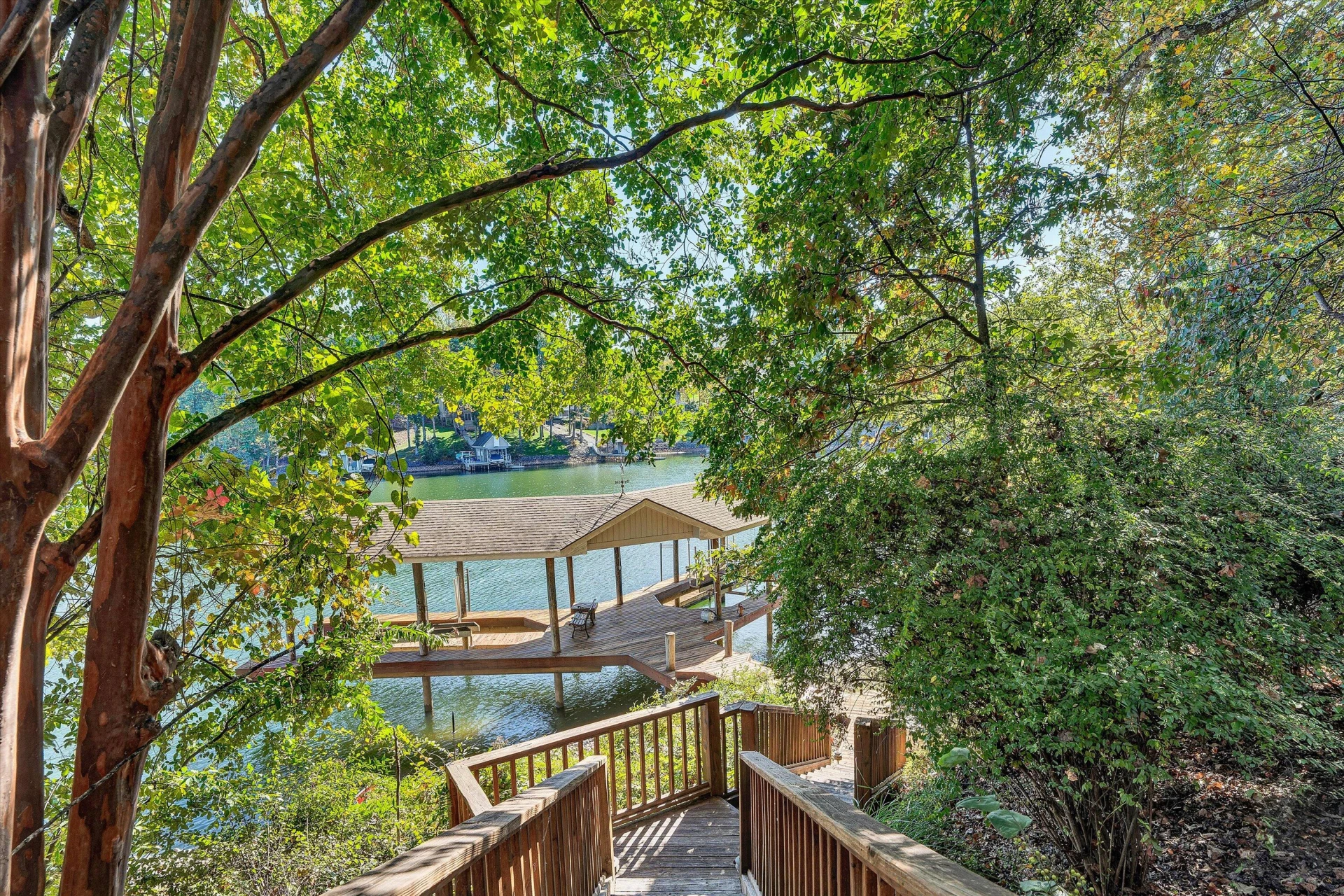 620 Winding Waters DR - Photo 63
