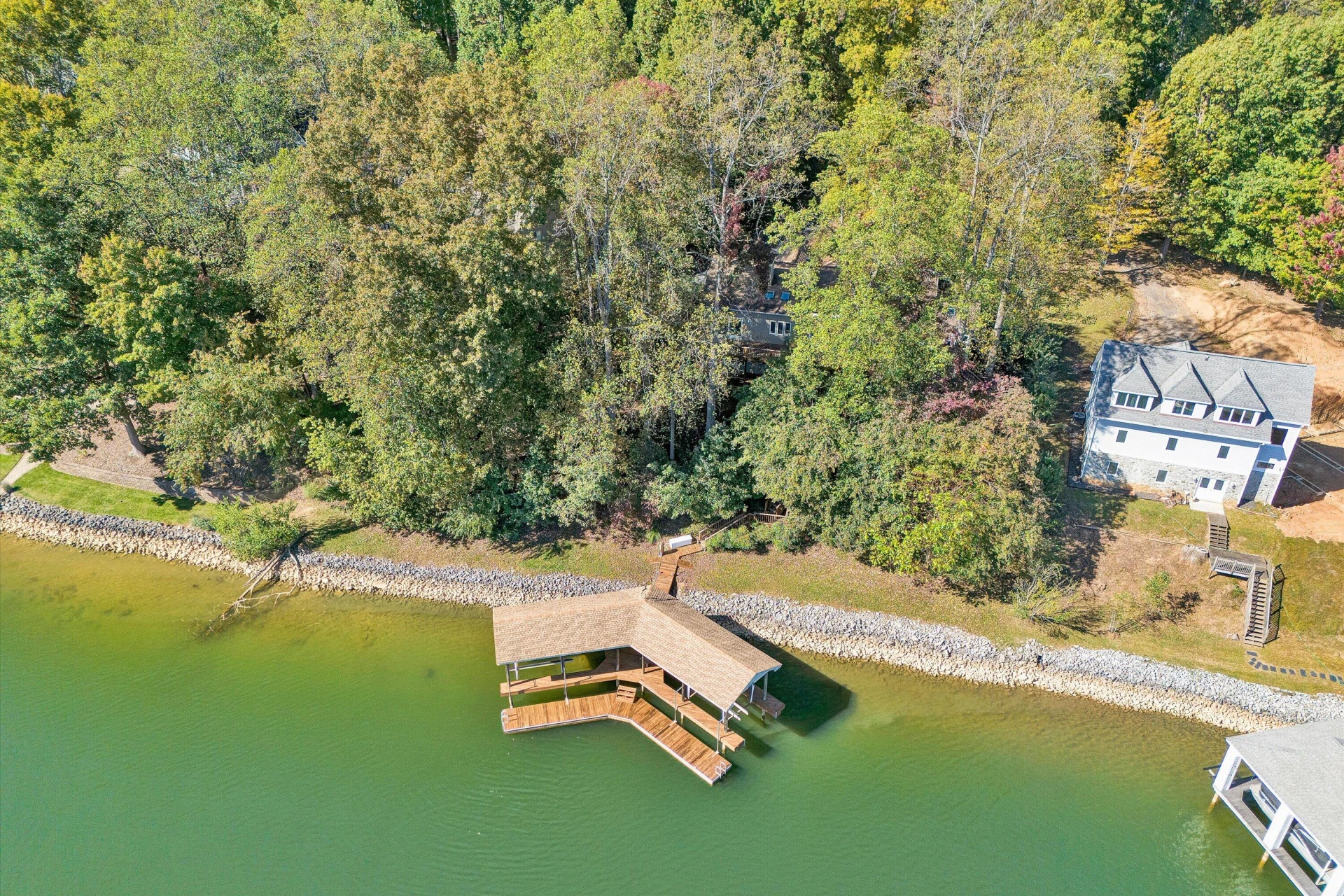 620 Winding Waters DR - Photo 76