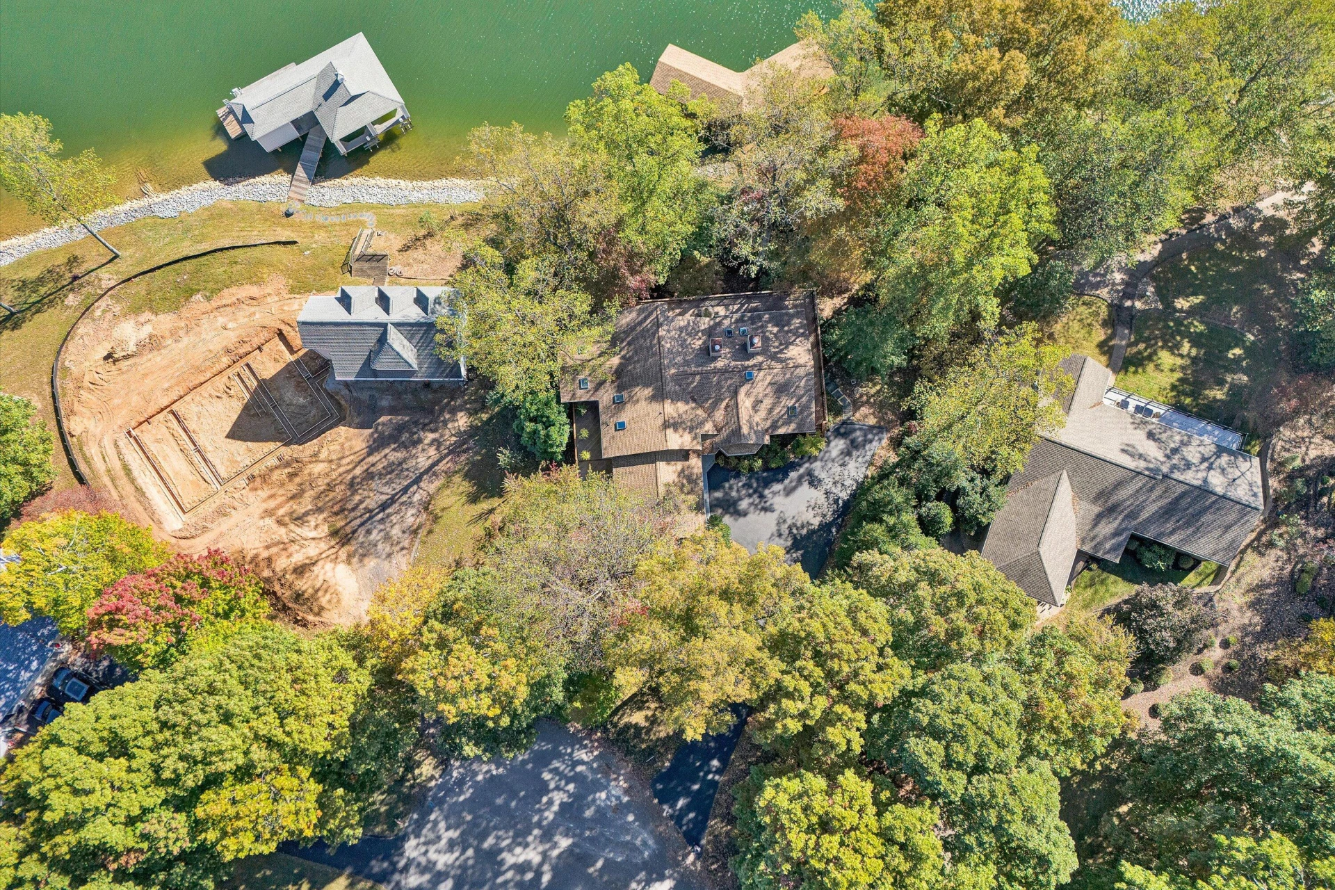 620 Winding Waters DR - Photo 78