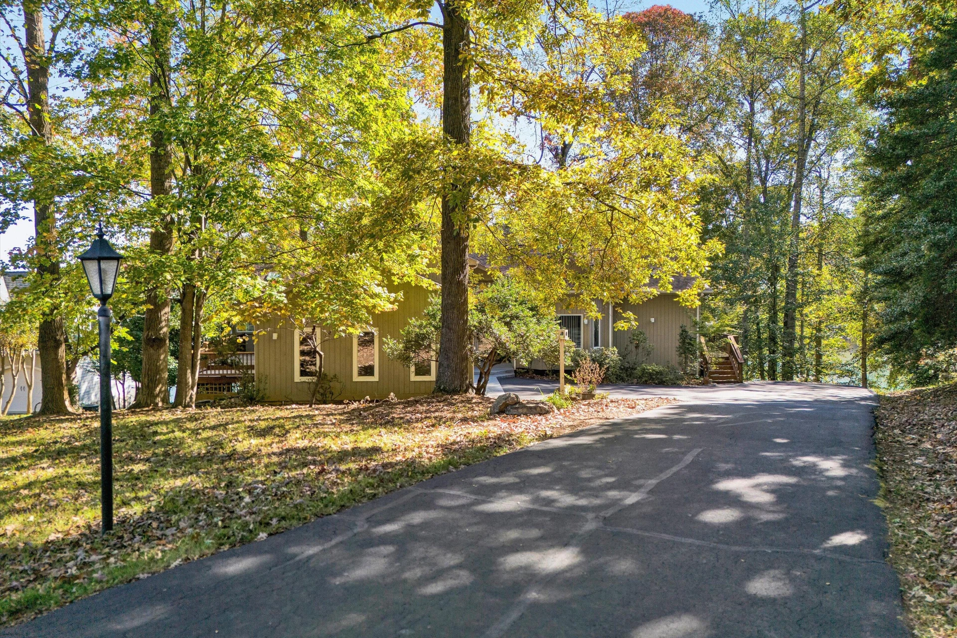 620 Winding Waters DR - Photo 10