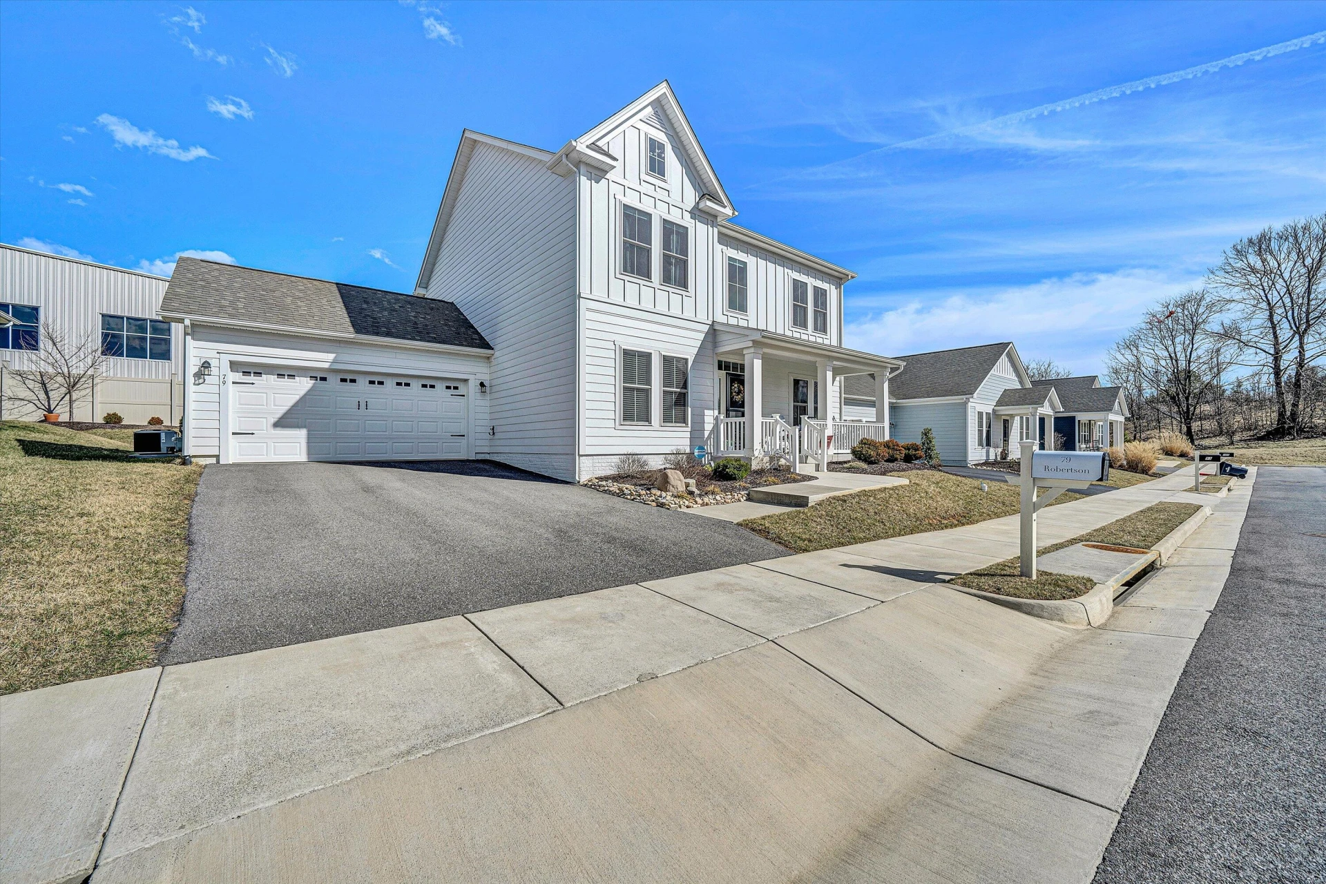79 Boxwood LN - Photo 2