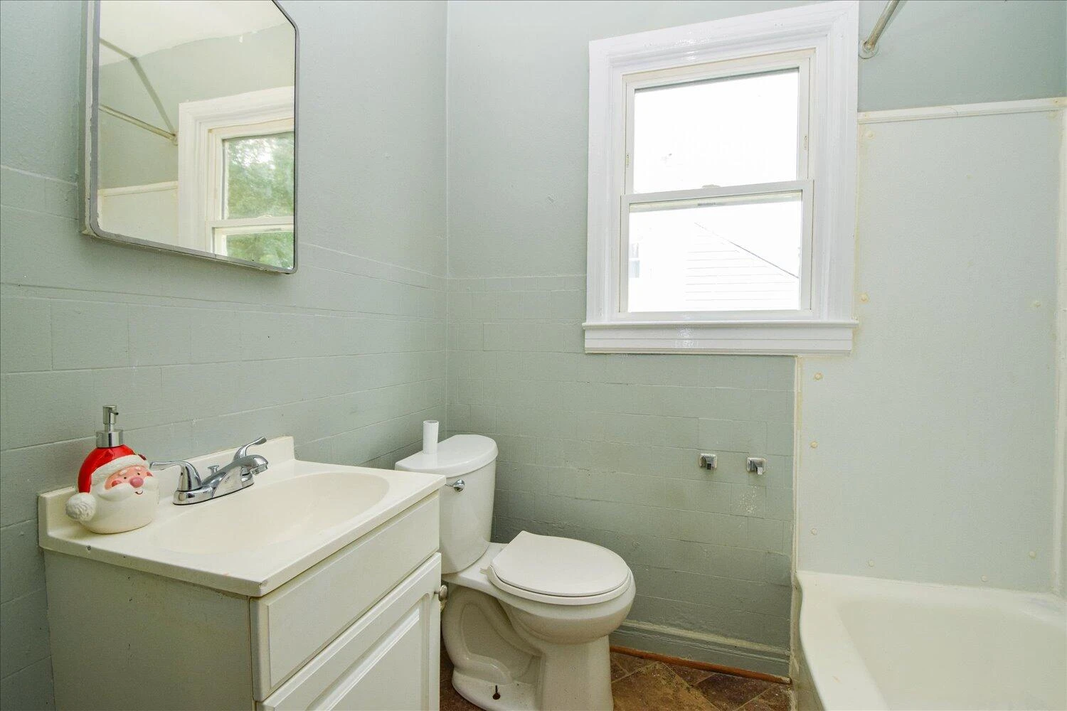 549 36th ST NW - Photo 10