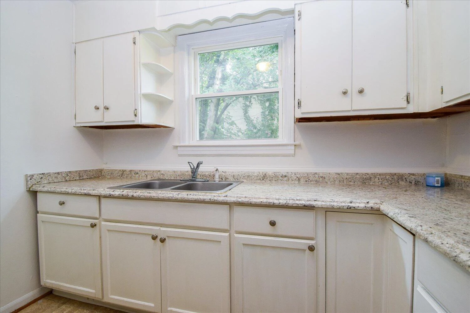 549 36th ST NW - Photo 5