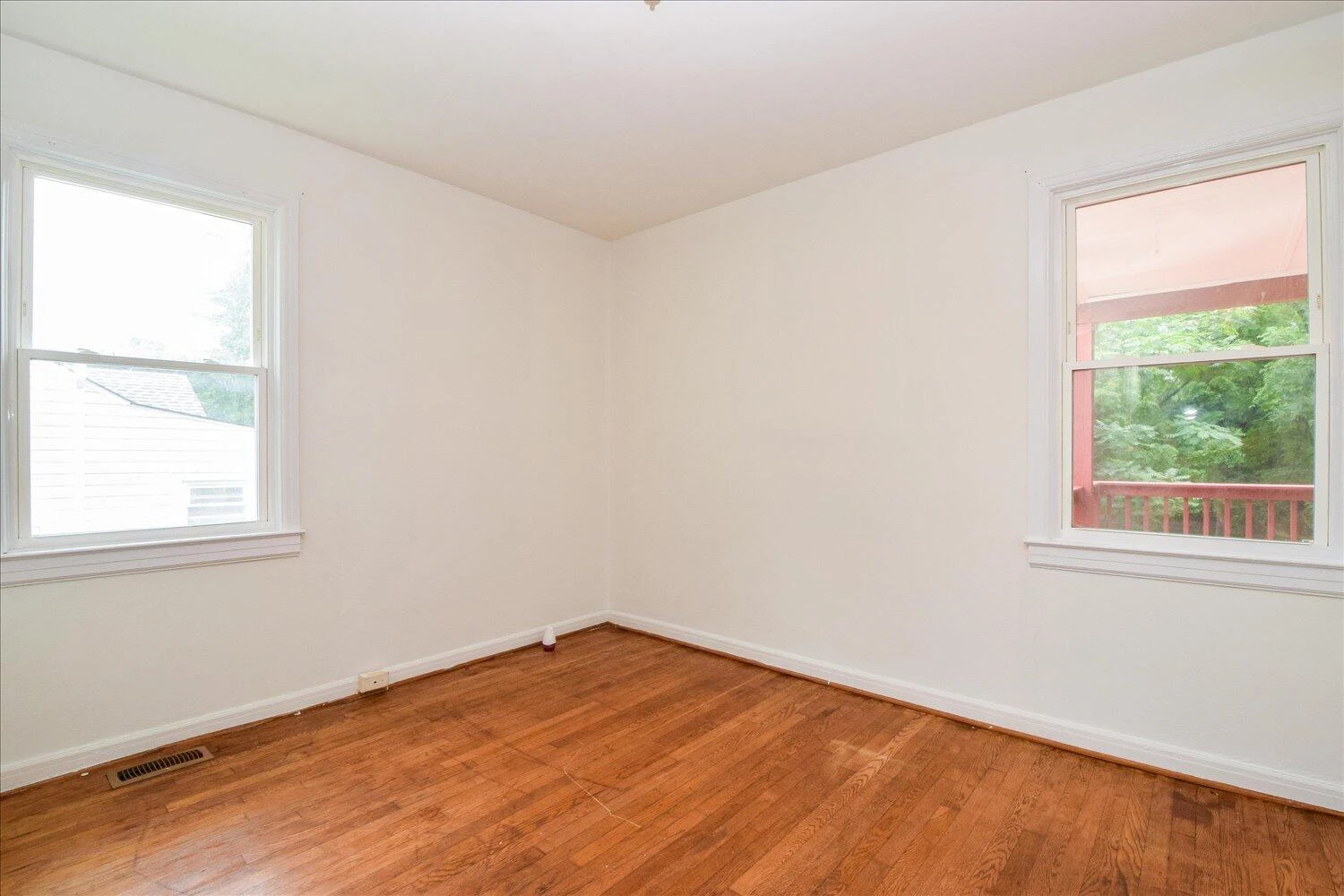 549 36th ST NW - Photo 9