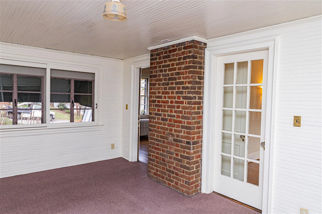 2912 Wycliffe AVE SW - Photo 23