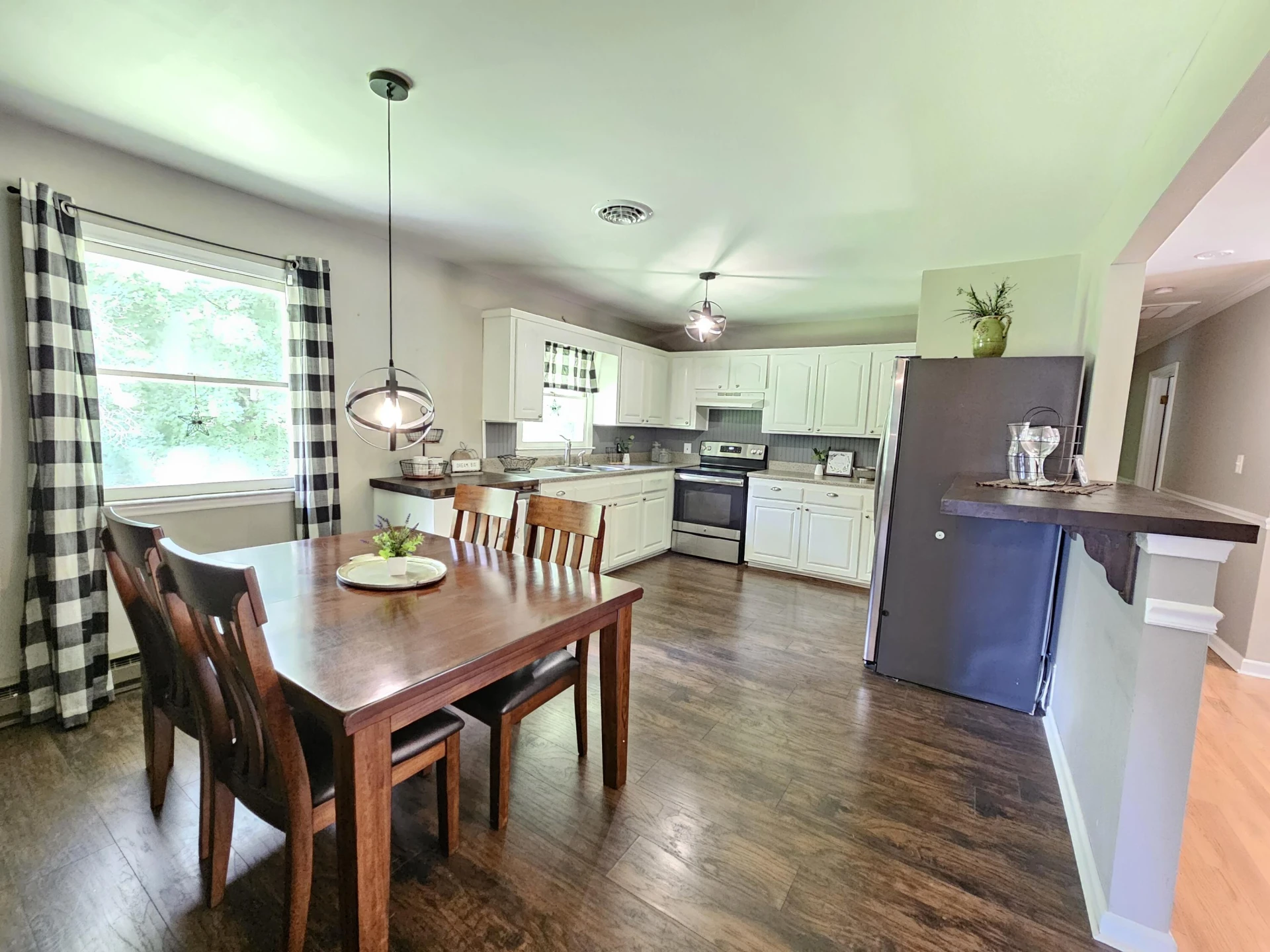 175 Maple AVE - Photo 10