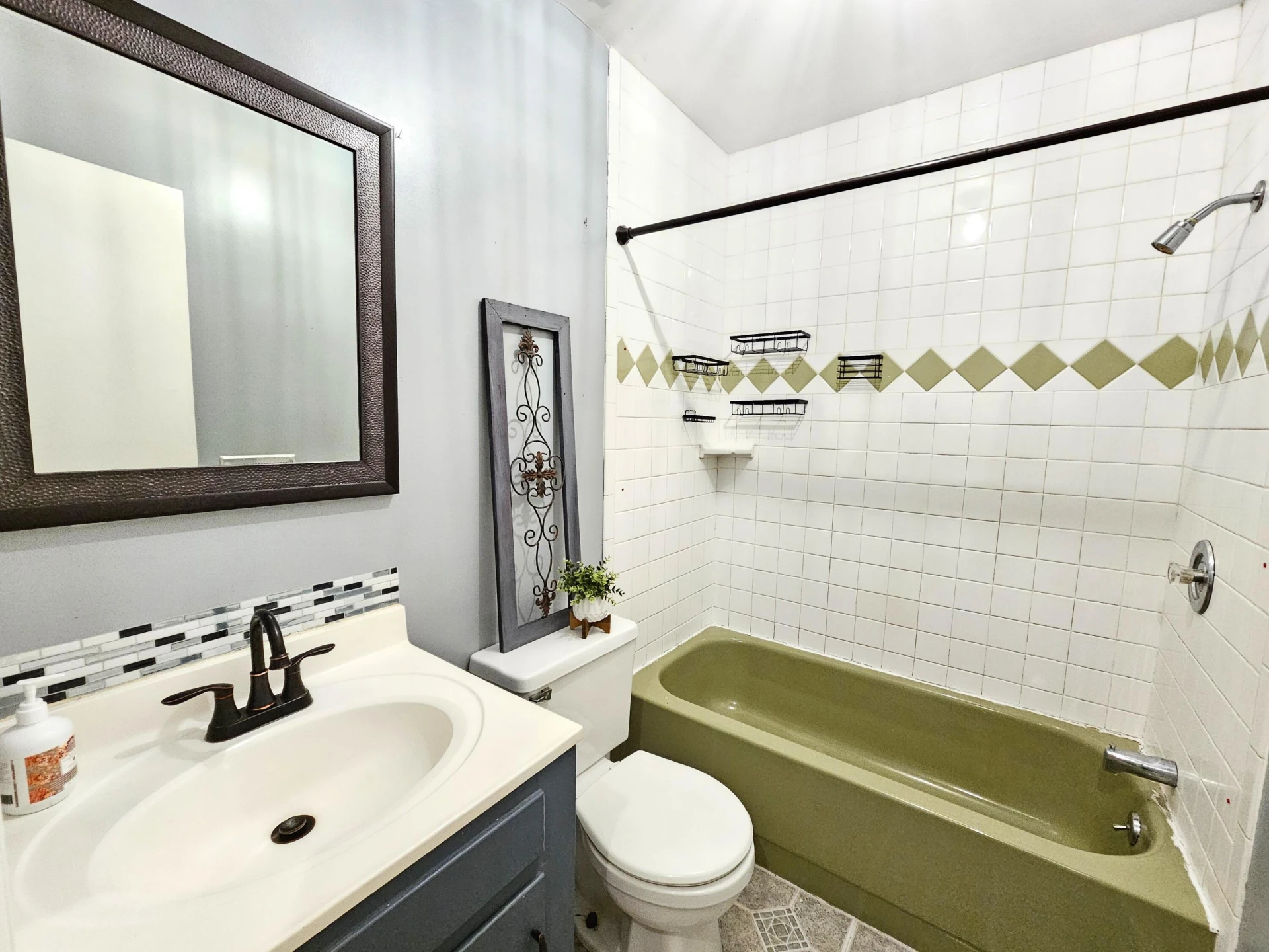 175 Maple AVE - Photo 17