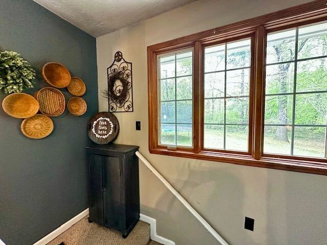 175 Maple AVE - Photo 22