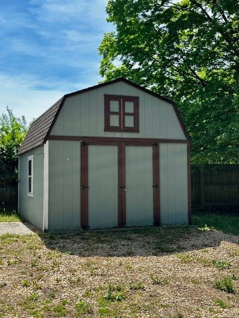 175 Maple AVE - Photo 31