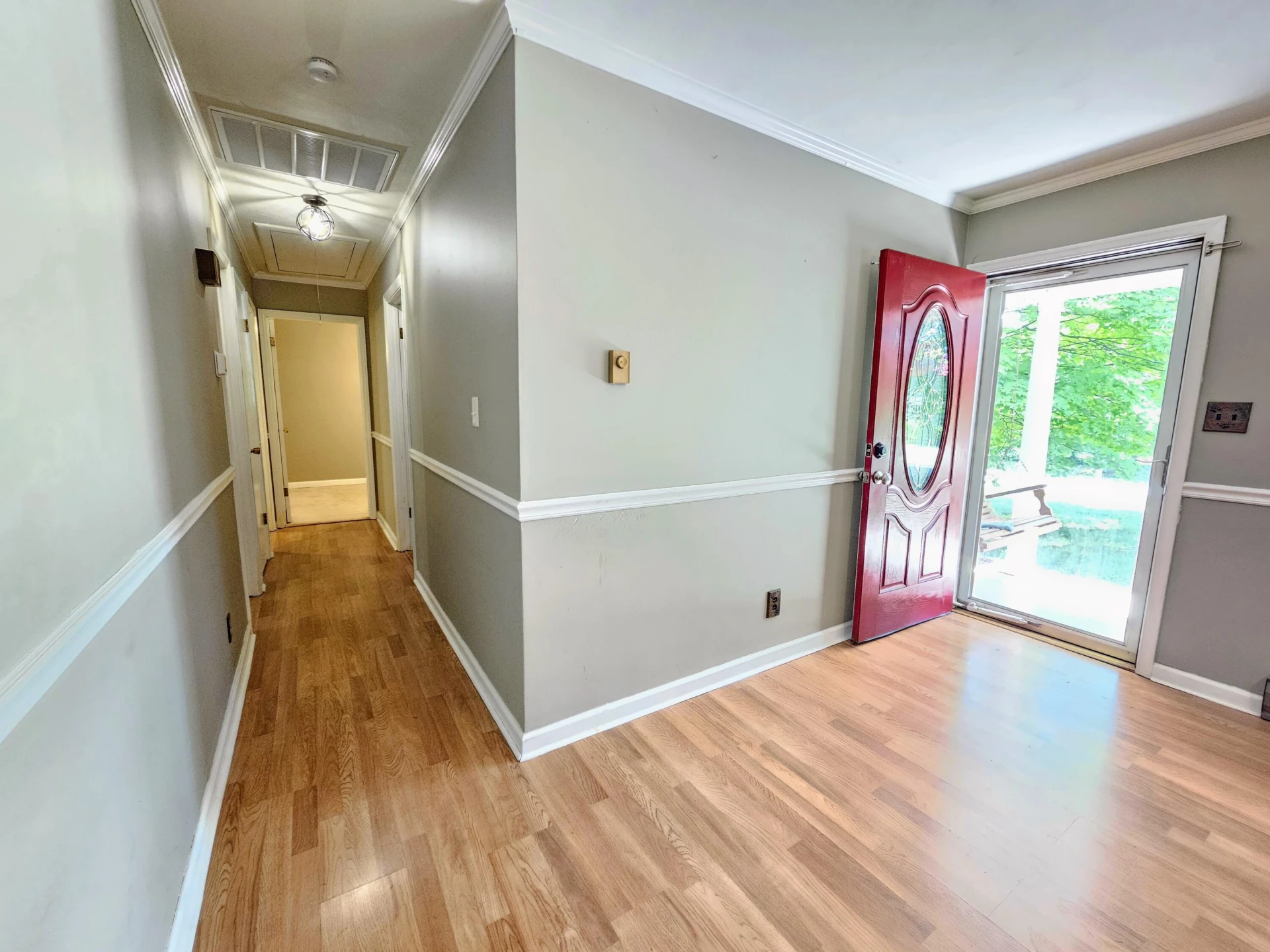 175 Maple AVE - Photo 8