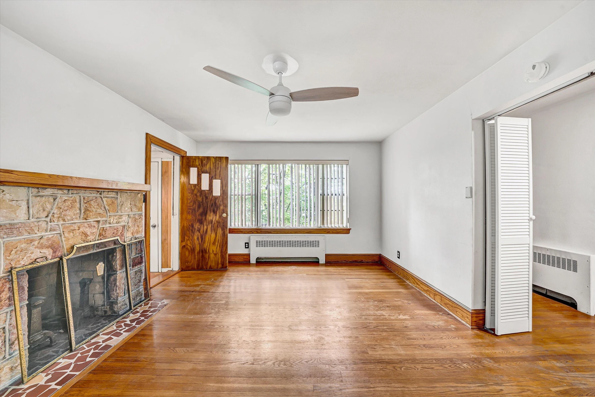638 Dalewood AVE - Photo 6