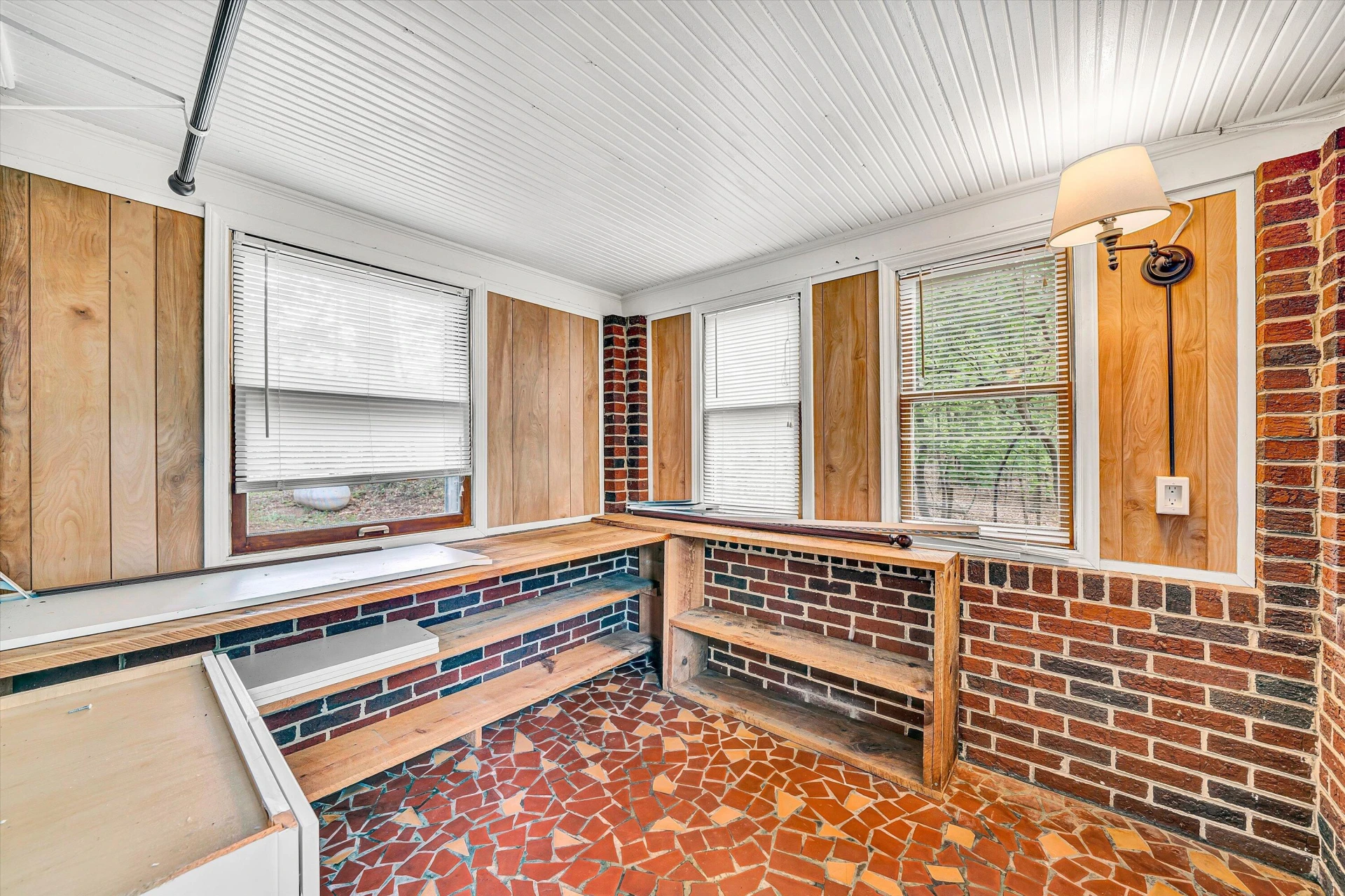 638 Dalewood AVE - Photo 7