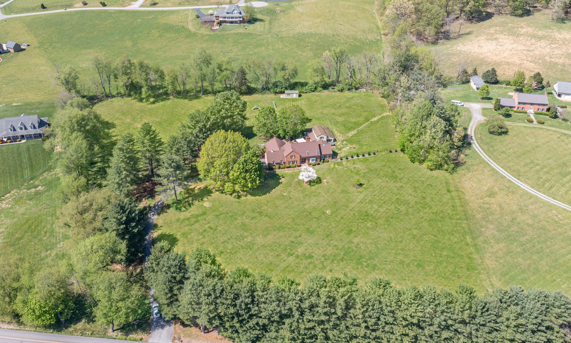 2902 Brughs Mill RD - Photo 3