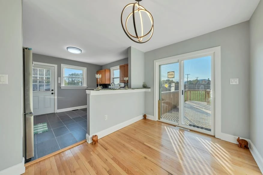1502 Fresno ST NW - Photo 12