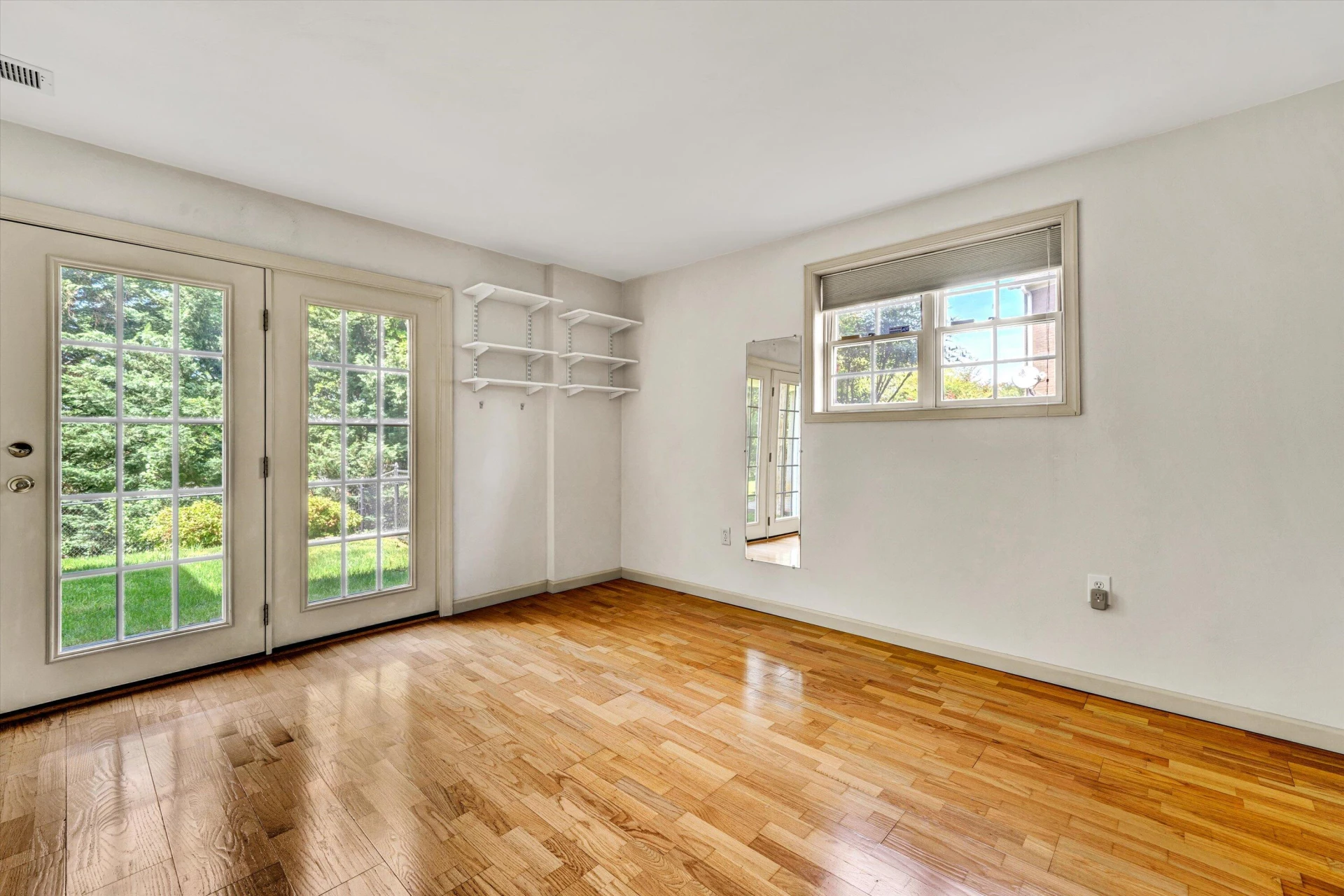 1301 Belle Aire LN - Photo 40