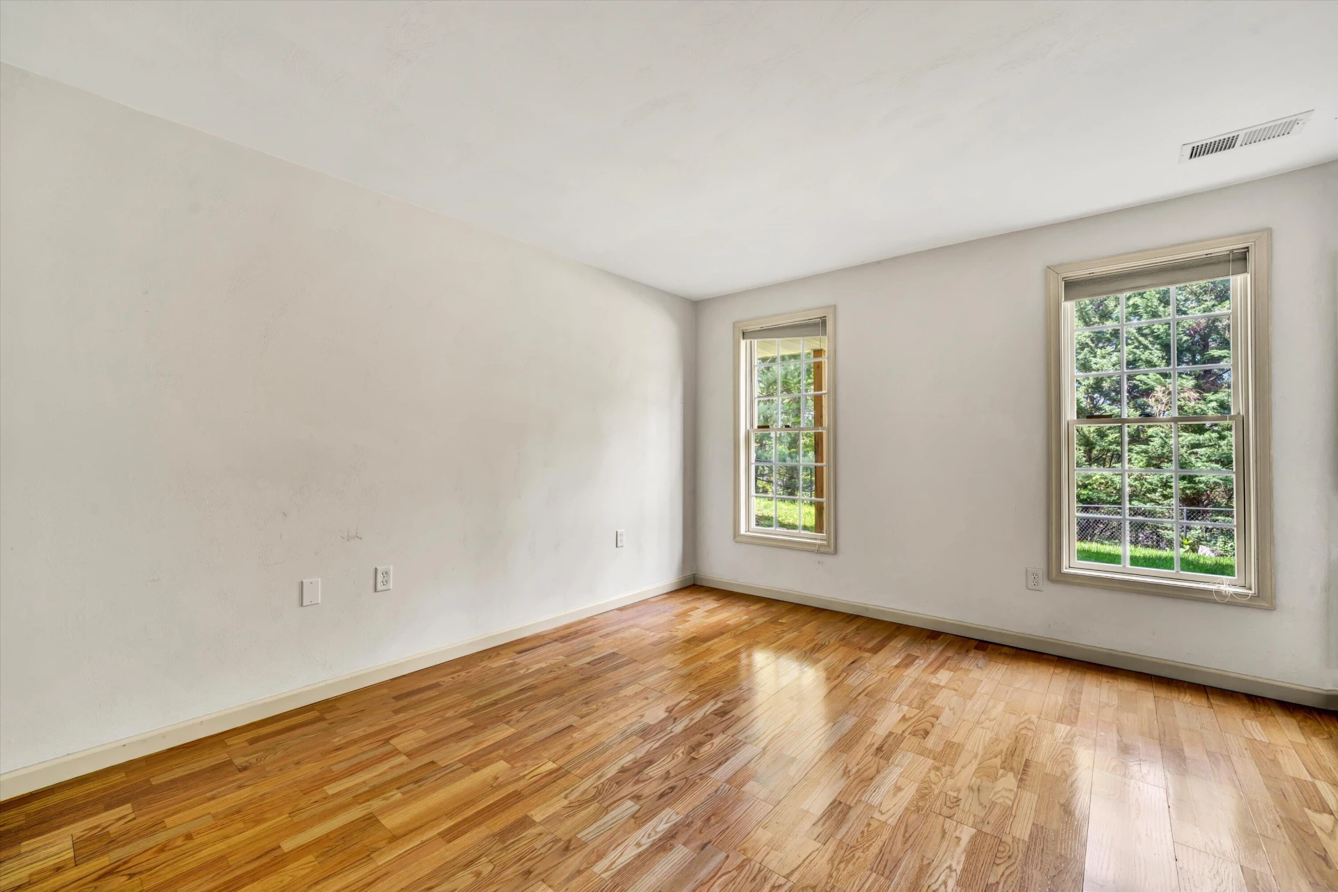 1301 Belle Aire LN - Photo 41