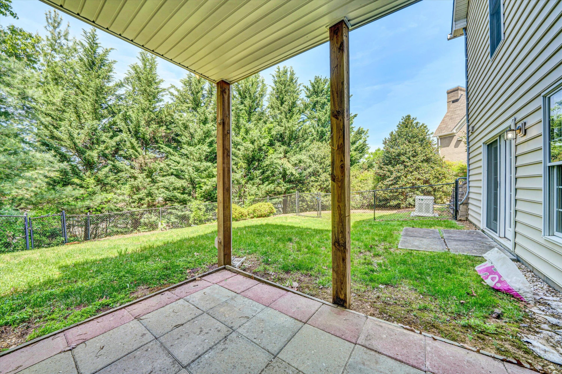 1301 Belle Aire LN - Photo 50