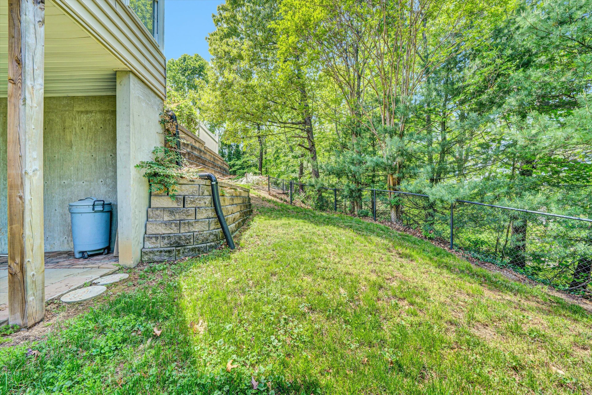 1301 Belle Aire LN - Photo 52