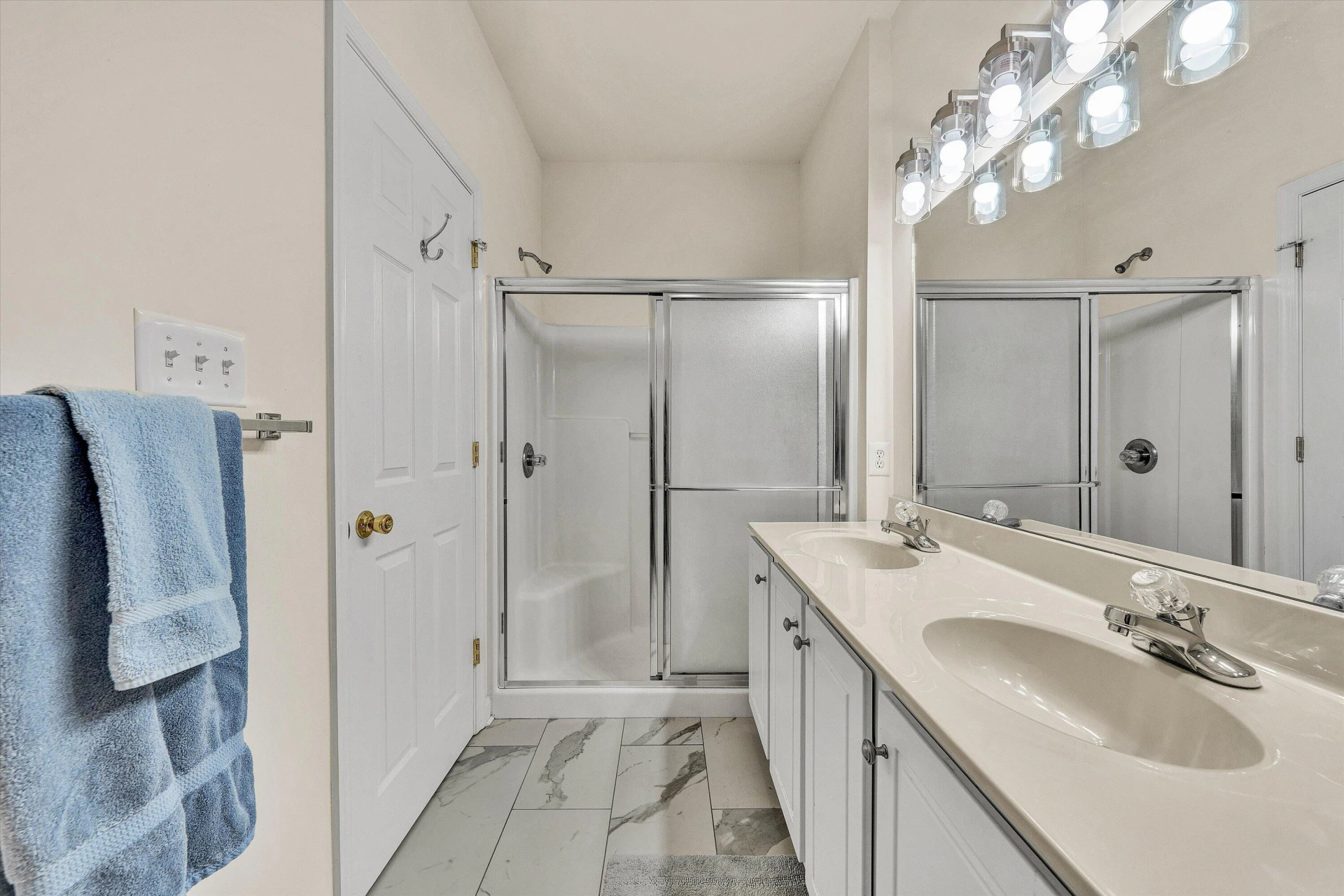 1055 Mariners WAY #13 - Photo 22