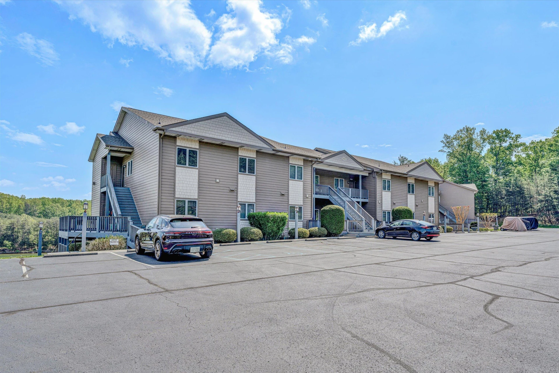 1055 Mariners WAY #13 - Photo 4