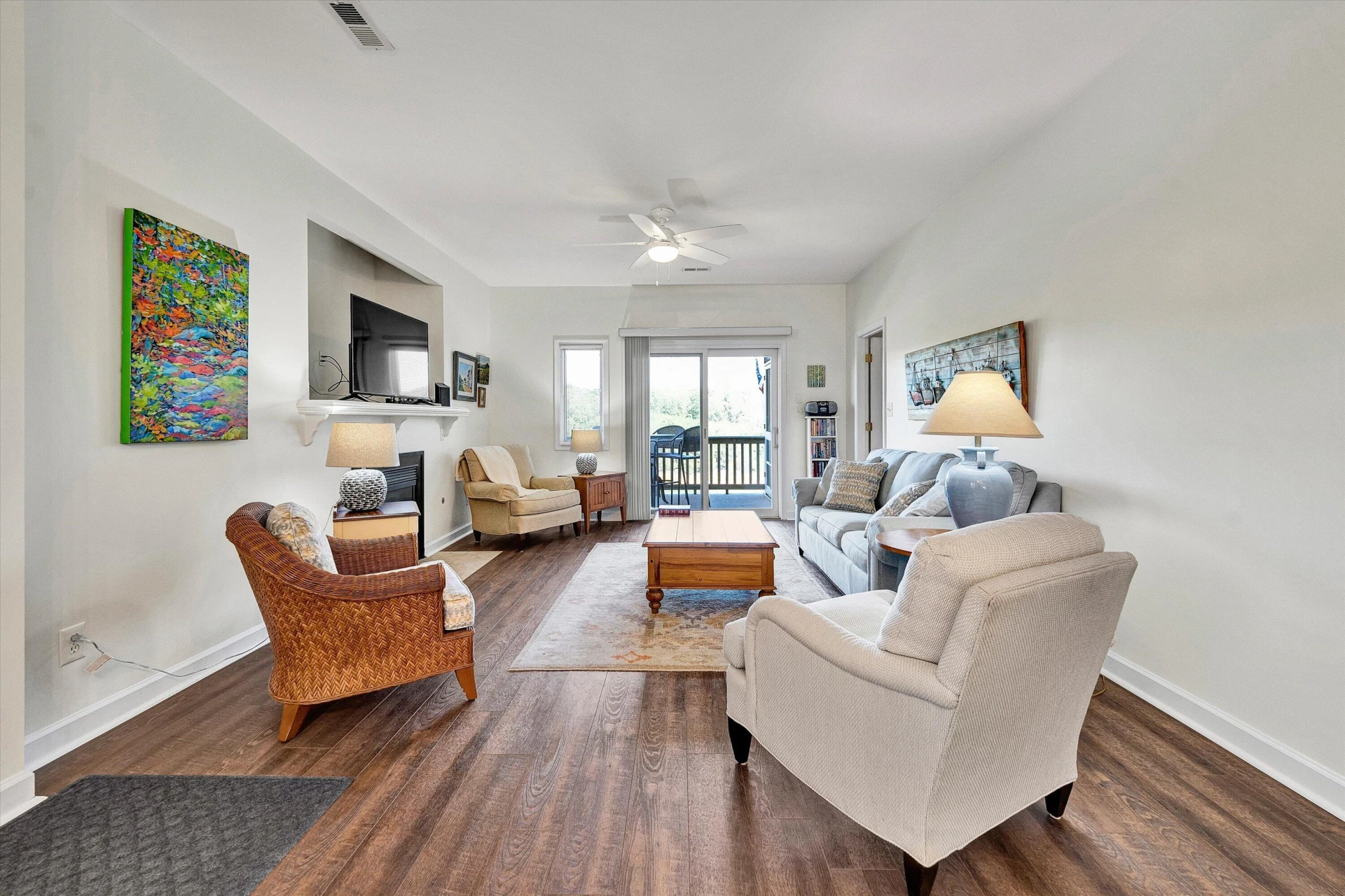 1055 Mariners WAY #13 - Photo 10