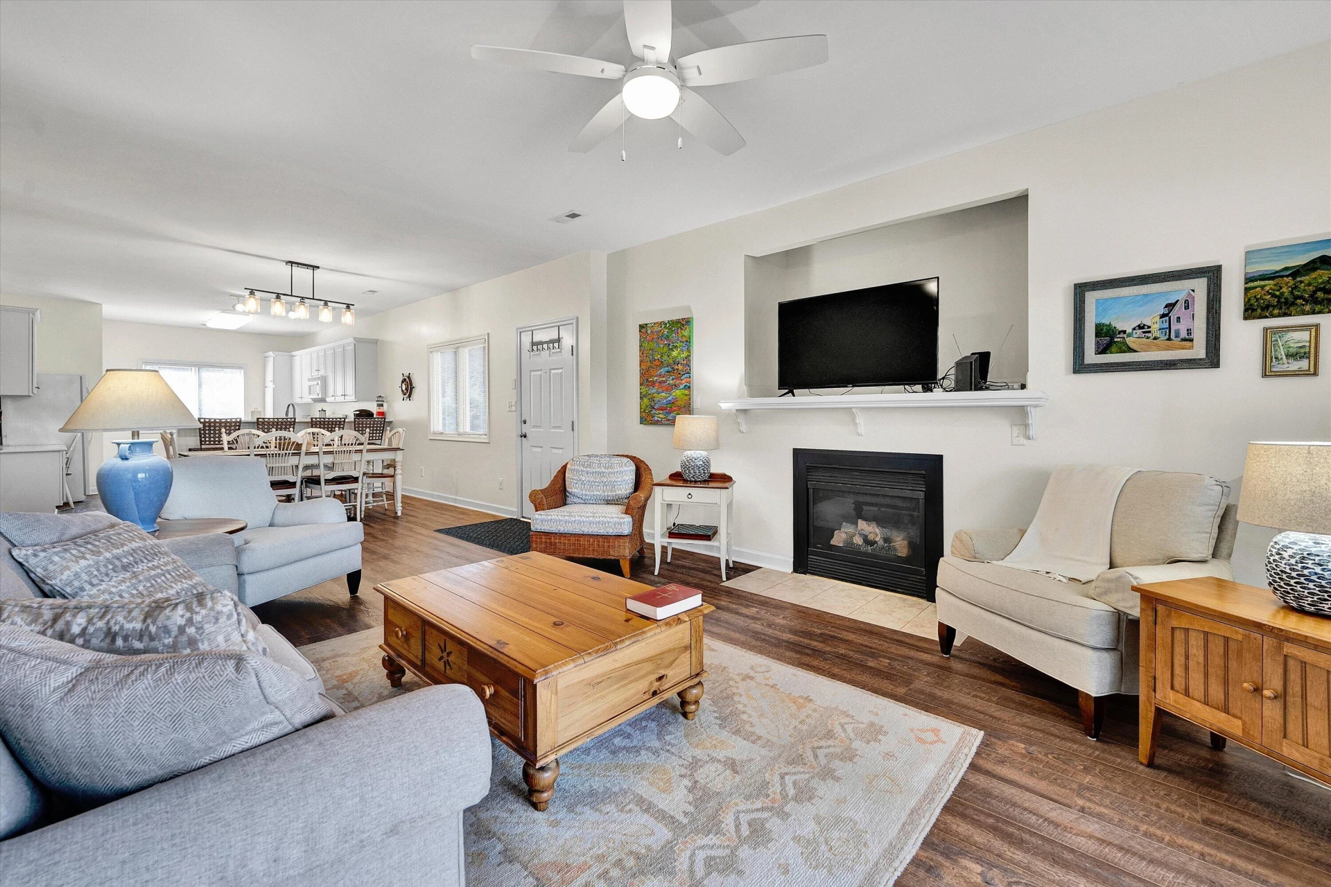 1055 Mariners WAY #13 - Photo 11