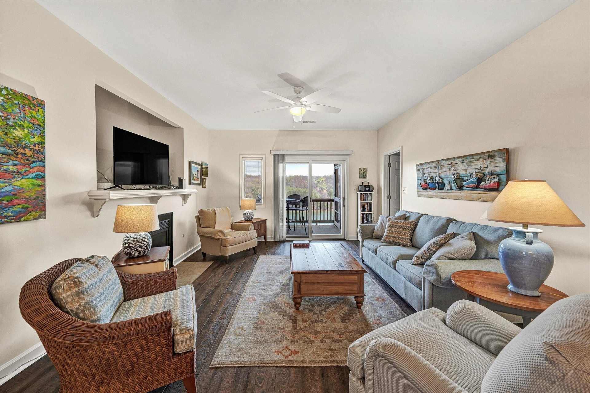 1055 Mariners WAY #13 - Photo 9