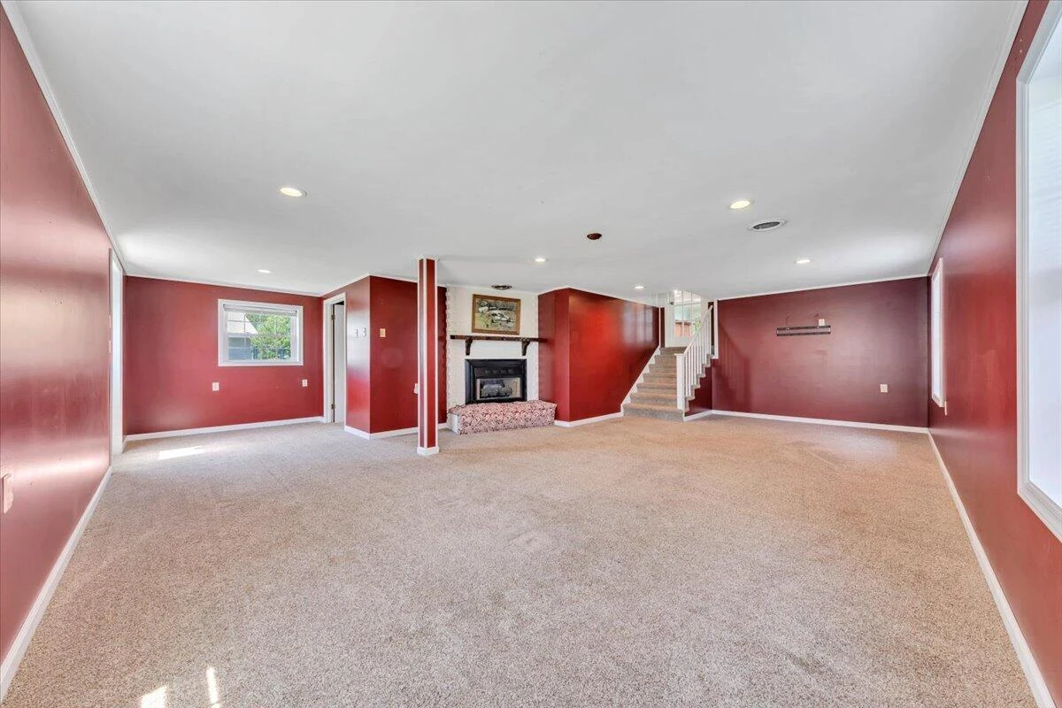 6399 Snow Creek RD - Photo 32