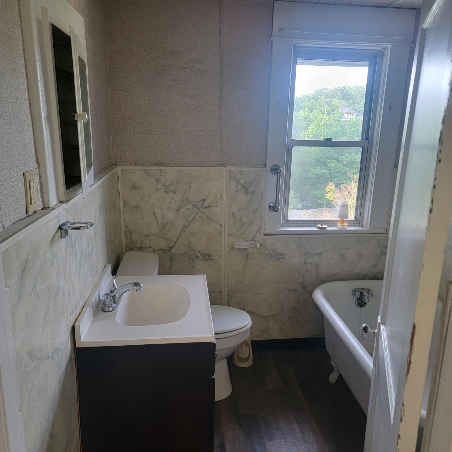 2118 Berkley AVE SW - Photo 12