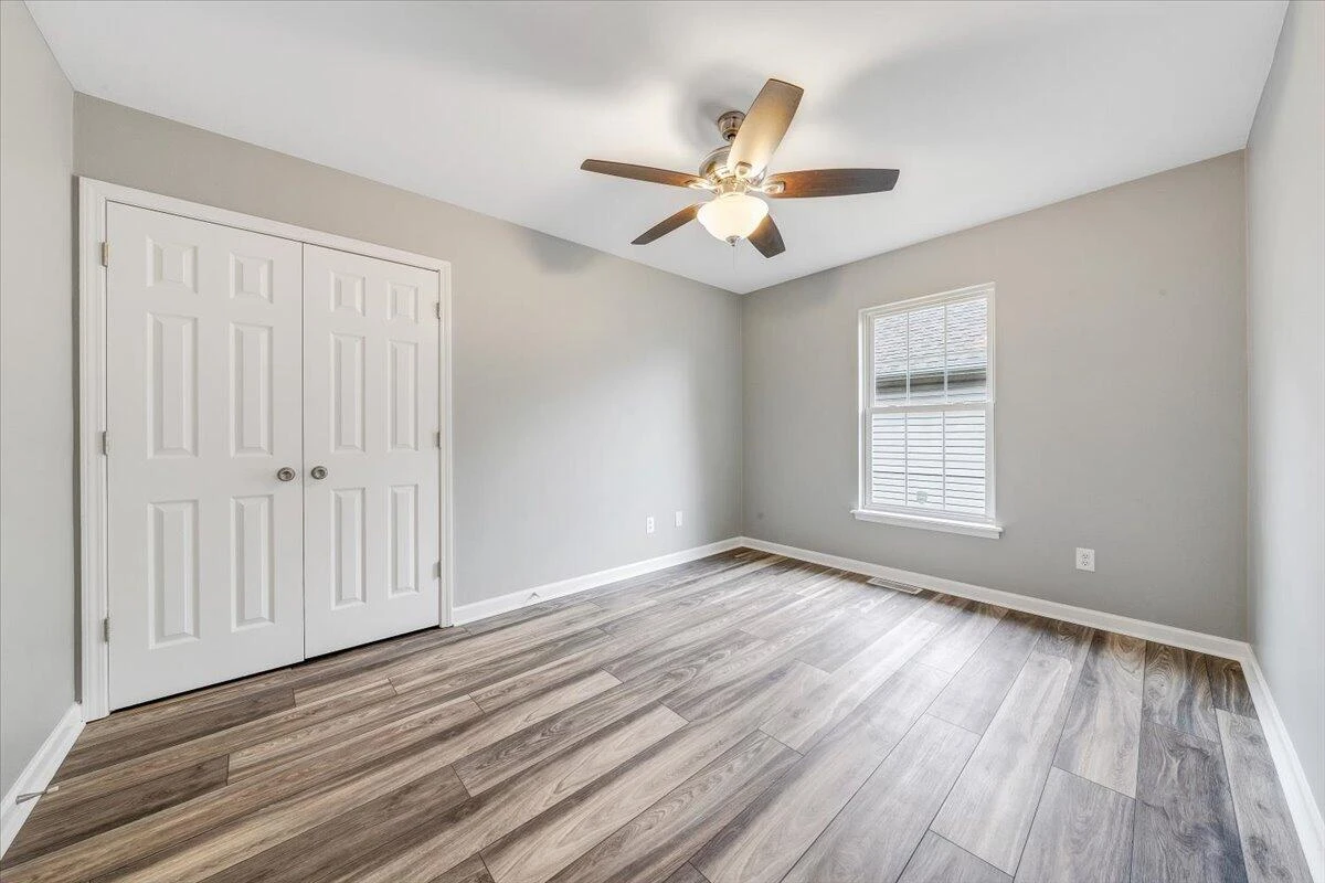 716 12th ST NW - Photo 19