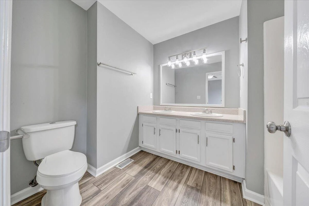 716 12th ST NW - Photo 20