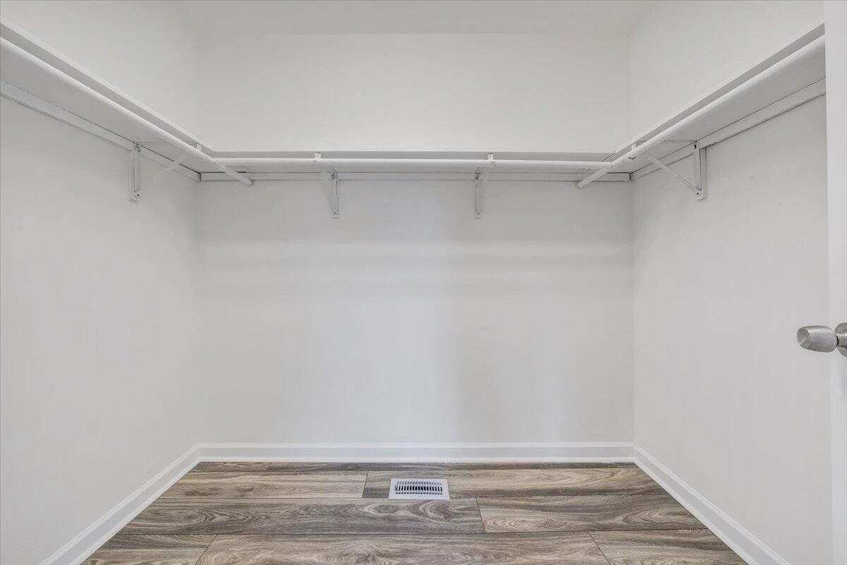 716 12th ST NW - Photo 22