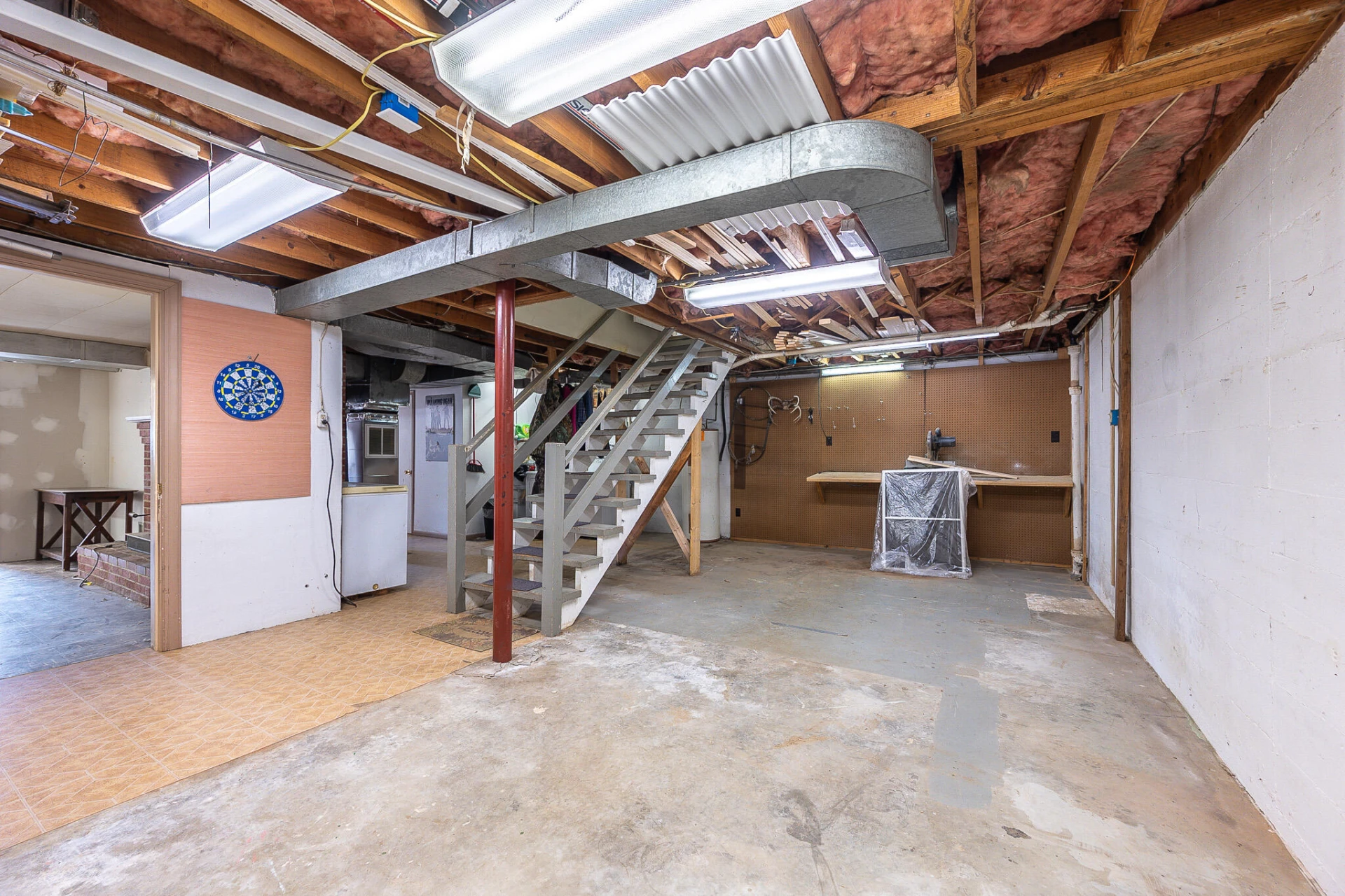 1235 Ashland CIR - Photo 25